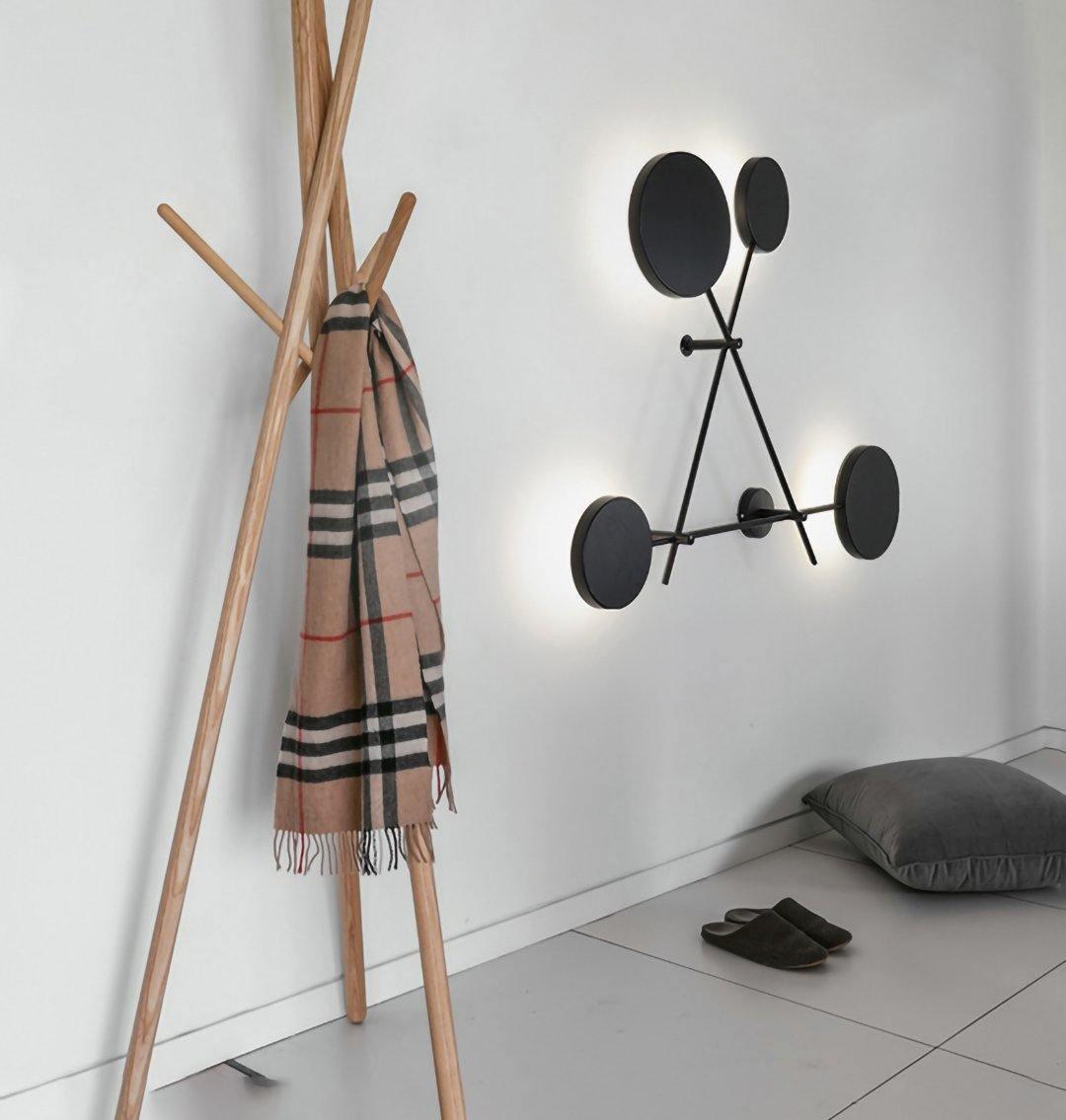 Lride Modern Wall Lamp - Sleek LED Sconce Light Fixture for Bedroom, Living Room & Hallway - Energy Efficient Indoor Lighting Solution for Home Decor