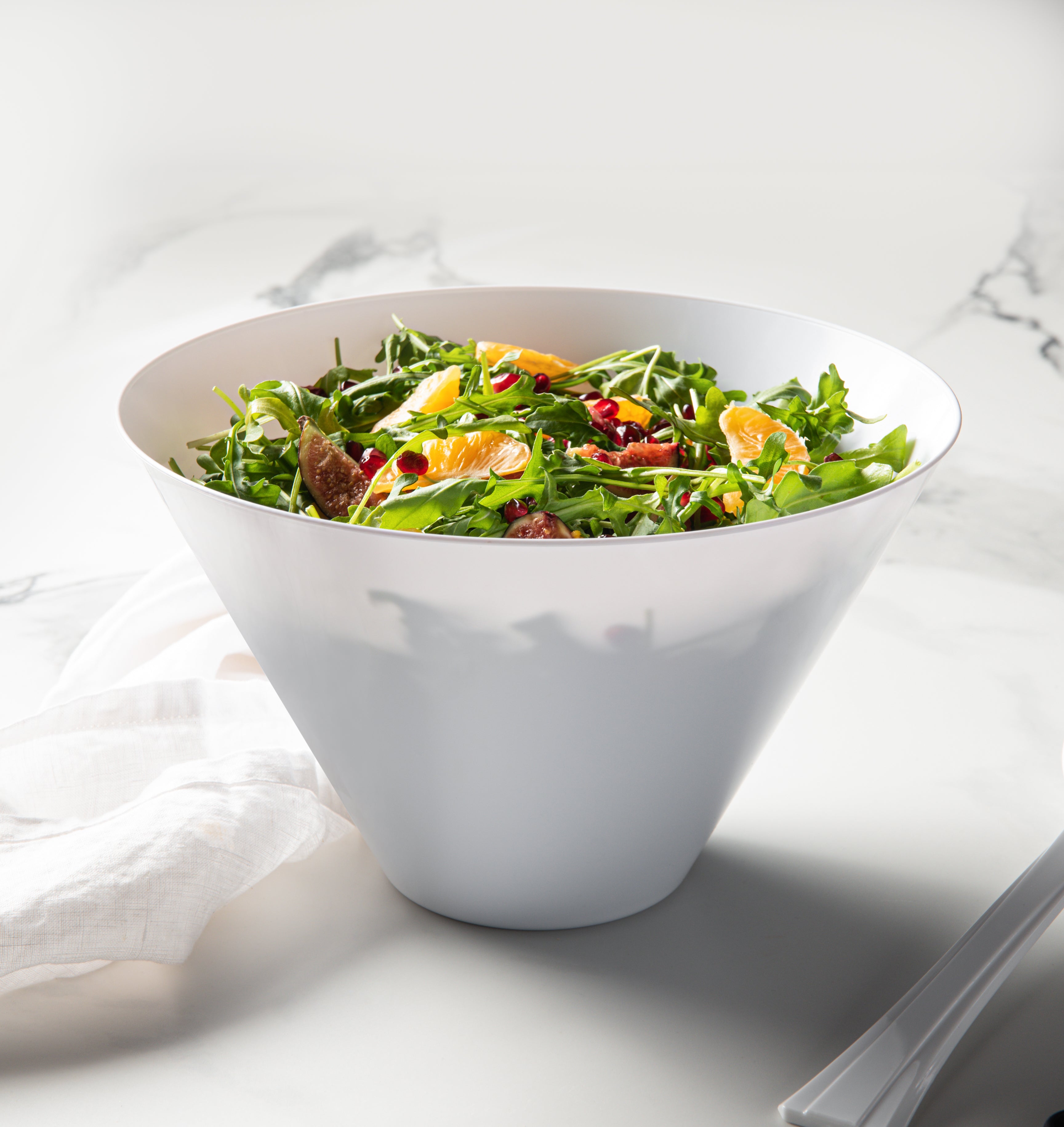5 Pack White Plastic Cone-Shaped Salad Bowls - Durable & Lightweight for Parties, Picnics, and Home Dining
