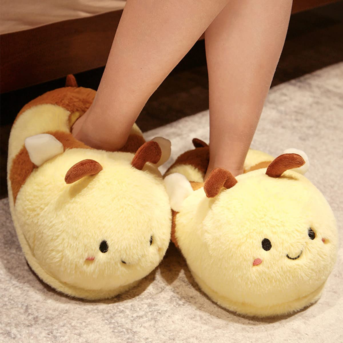Women's Cute Bee Animal Slippers - Fuzzy & Cozy Bumblebee House Shoes for Winter - Soft Warm Novelty Slippers for Indoor Comfort & Funny Gift Ideas