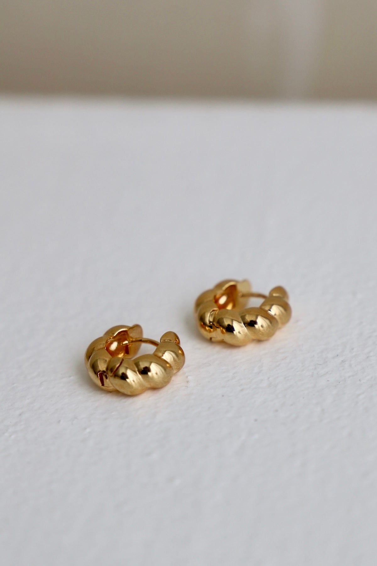 CROISSANT HUGGIE HOOP Earrings - Dainty Gold Huggie Hoops for Women - Perfect for Everyday Wear & Special Occasions