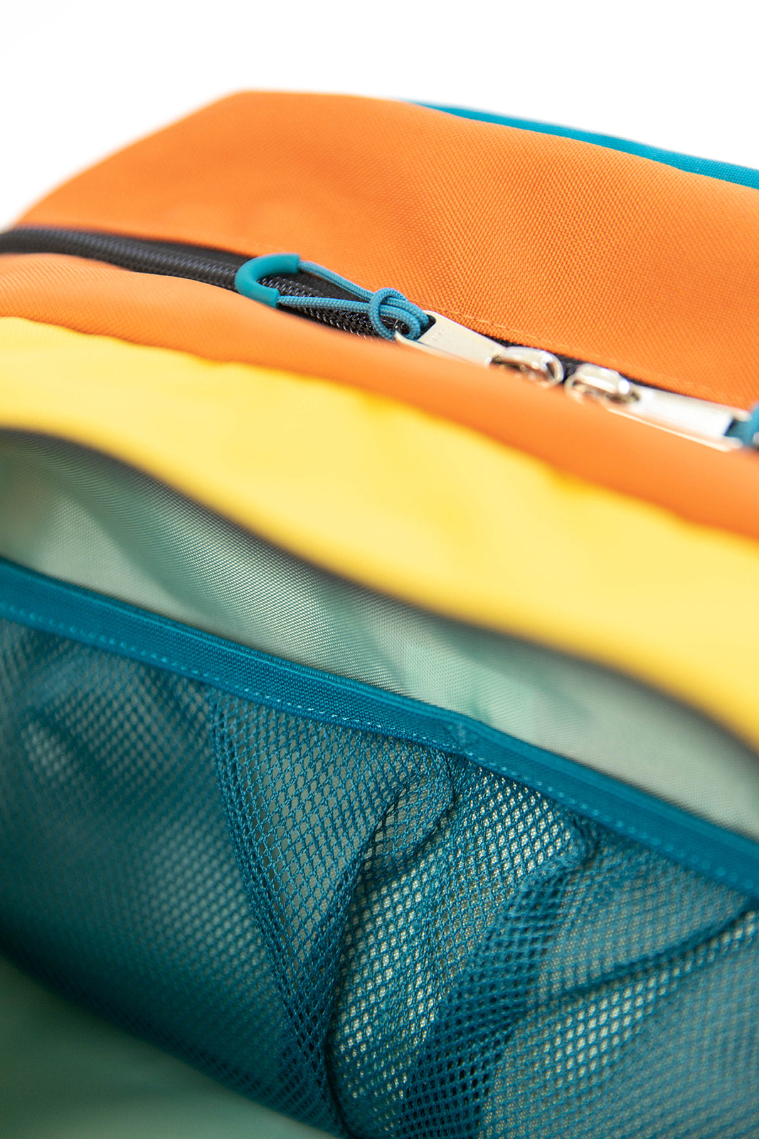30L Tiny Washable Duffel Bag - Lightweight Travel Duffle for Gym, Sports, Weekend Trips & Outdoor Adventures | Water-Resistant & Machine Washable