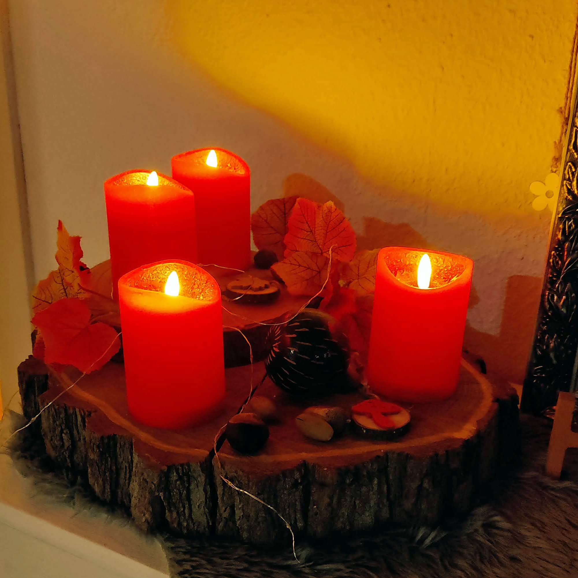 Flameless LED Candles Red - 4 Pack with Black Wick & Timer - Real Wax Look - 7.5x10cm Battery Operated Candles for Christmas, Advent, Grave Decor, Home & Wedding Decorations