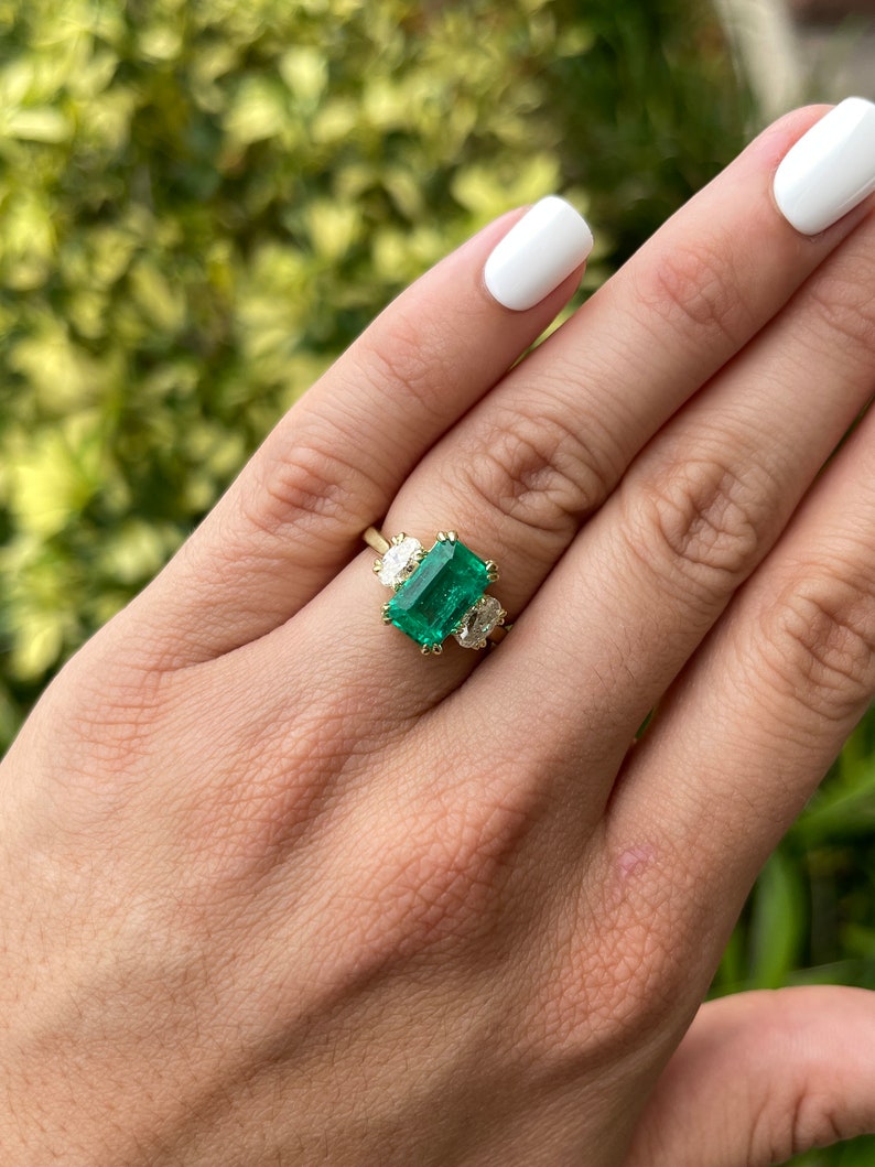 4.16tcw 18K Solid Gold Engagement Ring with AAA Vivid Medium Dark Green Emerald & Oval Cut Diamonds - Luxury 3 Stone Wedding Jewelry for Brides, Anniversary Gifts & Special Occasions