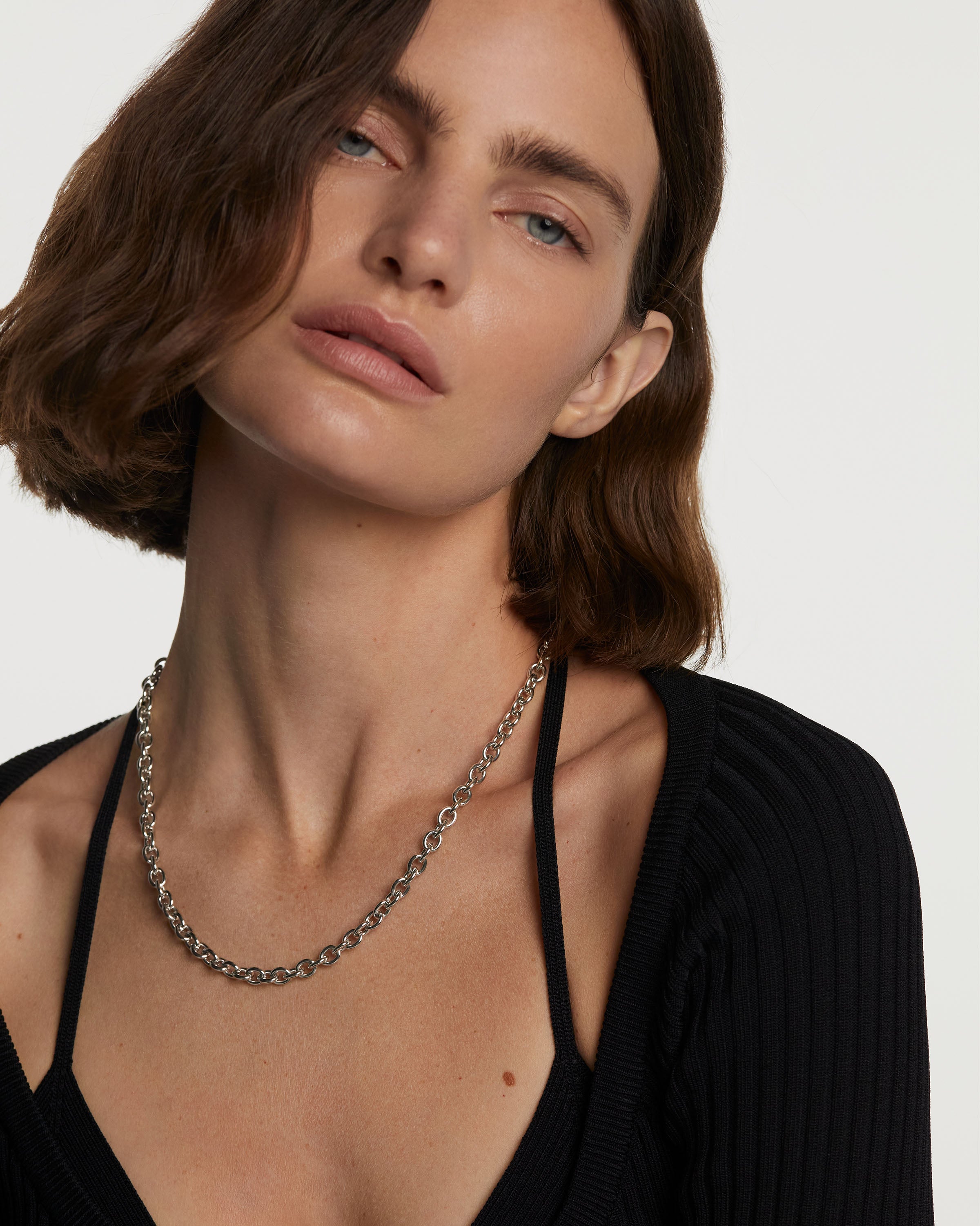 Stylish Beat Chain Necklace for Women - Trendy Hip Hop Jewelry Gift for Her | Perfect for Concerts, Parties & Everyday Wear