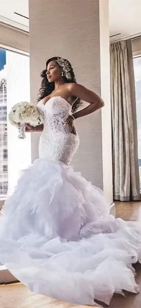 Elegant White Mermaid Wedding Dress with Sweetheart Neckline & Lace Details – Perfect for Brides, Beach & Church Ceremonies