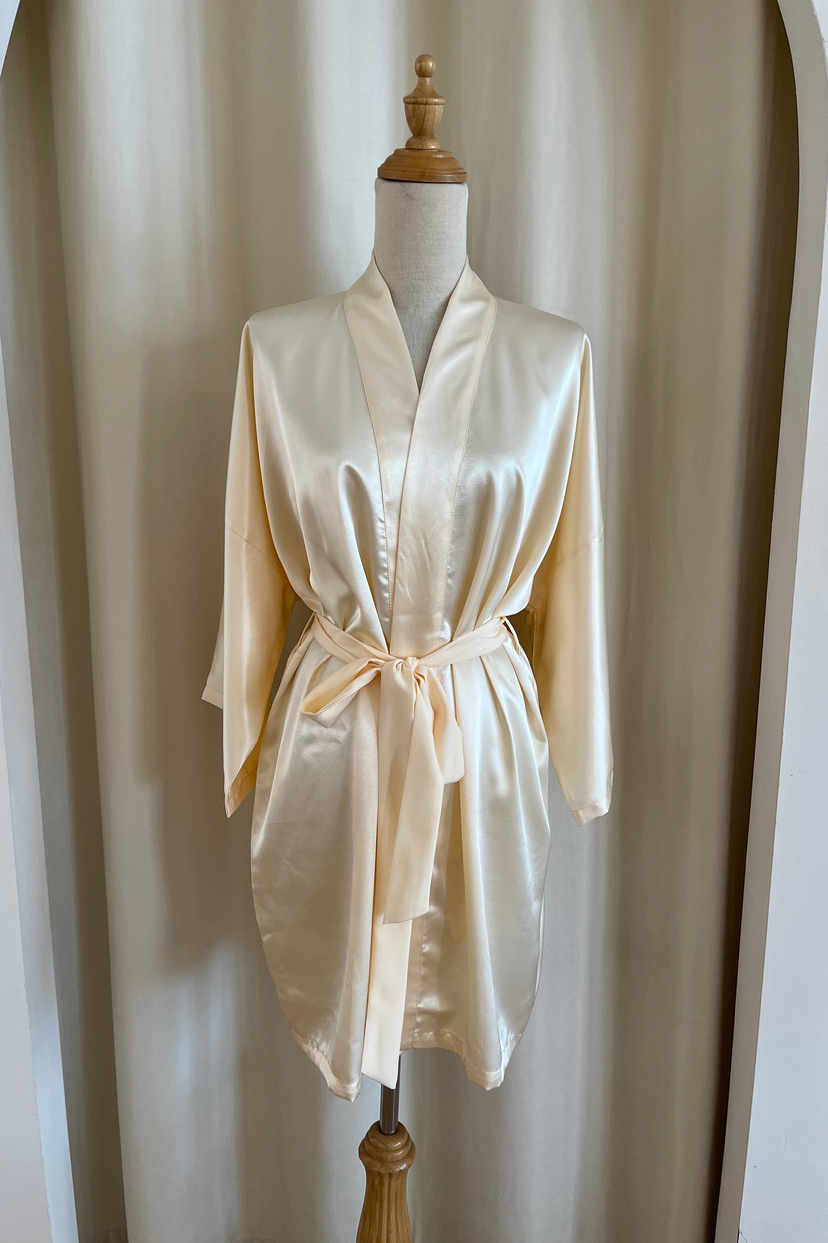 Luxury Classic Silk Robe for Women - Soft Beige Kimono Style Bathrobe - Perfect for Spa, Bridal Shower & Relaxing at Home