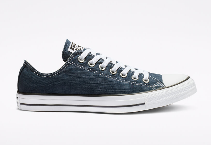 Converse Chuck Taylor All Star Low Top Sneakers for Men & Women - Classic Canvas Casual Shoes for Everyday Wear, Street Style & Fashion Outfits