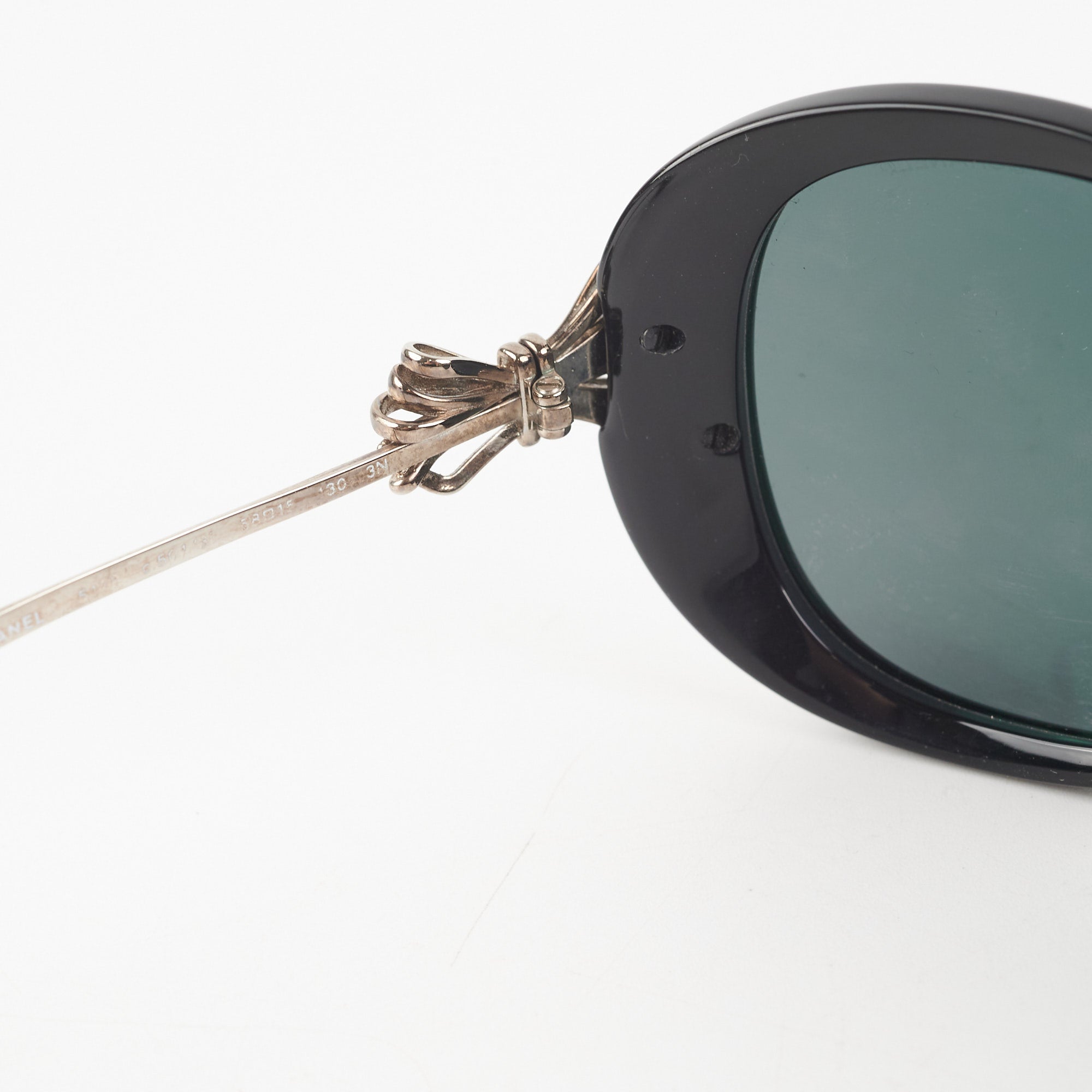 Chanel Women's Luxury Sunglasses UV Protection - Stylish Designer Shades for Fashion & Outdoor Activities