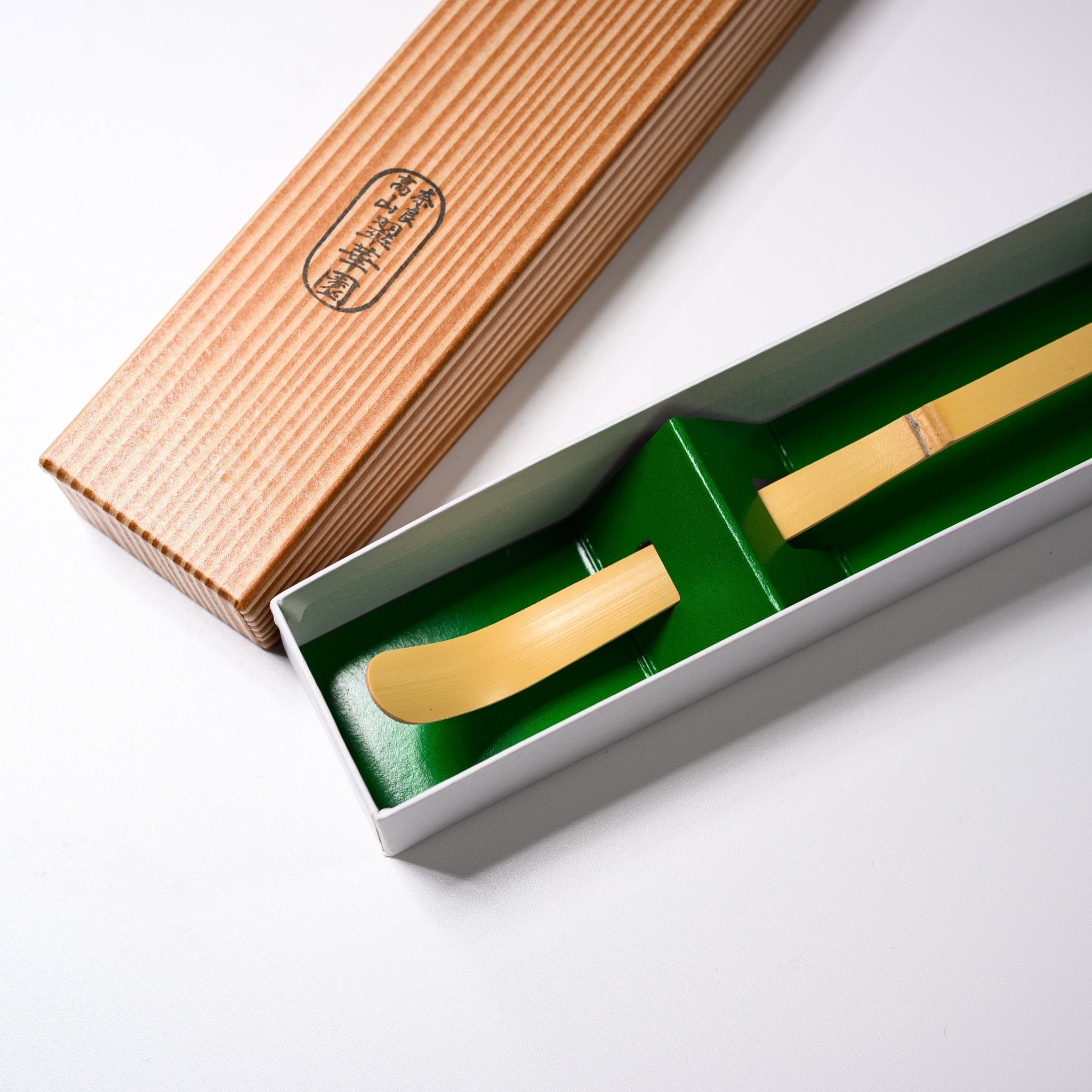 Premium Takayama Chasen Bamboo Matcha Whisk - Handcrafted Japanese Tea Ceremony Tool for Authentic Matcha Preparation - Perfect for Home, Cafe & Traditional Tea Rituals