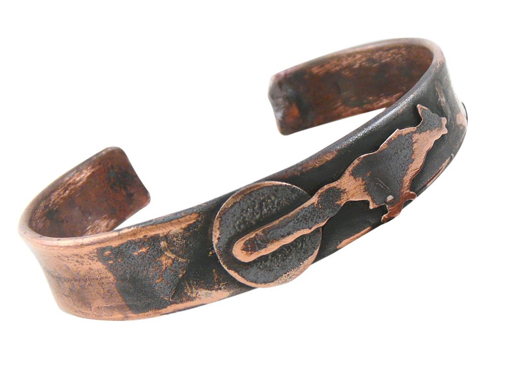 Handcrafted American Rustic Unisex Copper Cuff Bracelet with Running Fox Design - Perfect for Outdoor Adventures and Casual Wear
