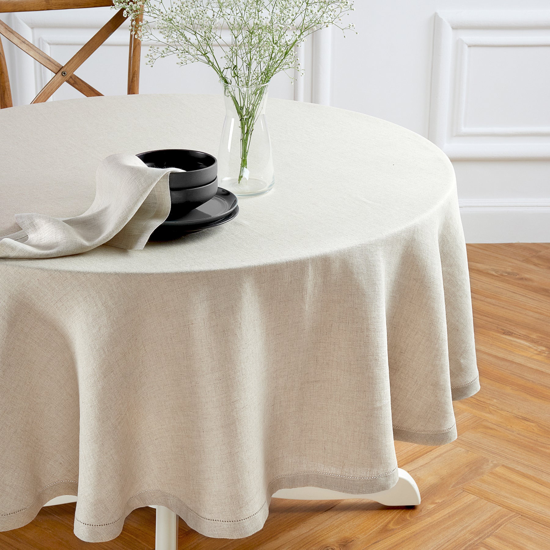 Sonoma Hemstitch Round Tablecloth - 60 Inch White Linen Table Cover for Dining, Parties & Special Events | Elegant & Durable Home Decor