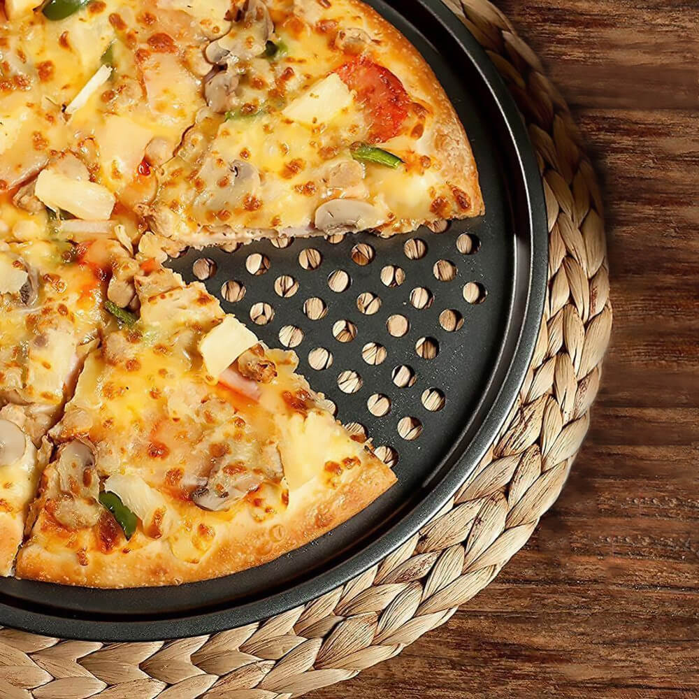 Pamela Oven Pizza Crisper - Non-Stick Baking Pan for Perfect Homemade Pizza, Bread & Cookies | Ideal for Kitchen, Camping & Parties