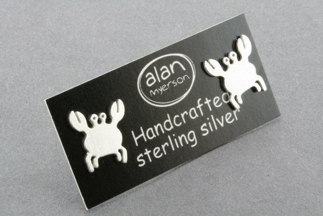 Crab Stud Earrings for Women - Hypoallergenic Stainless Steel Small Crab Jewelry - Perfect for Beach Vacations, Summer Outfits, and Nautical-Themed Parties