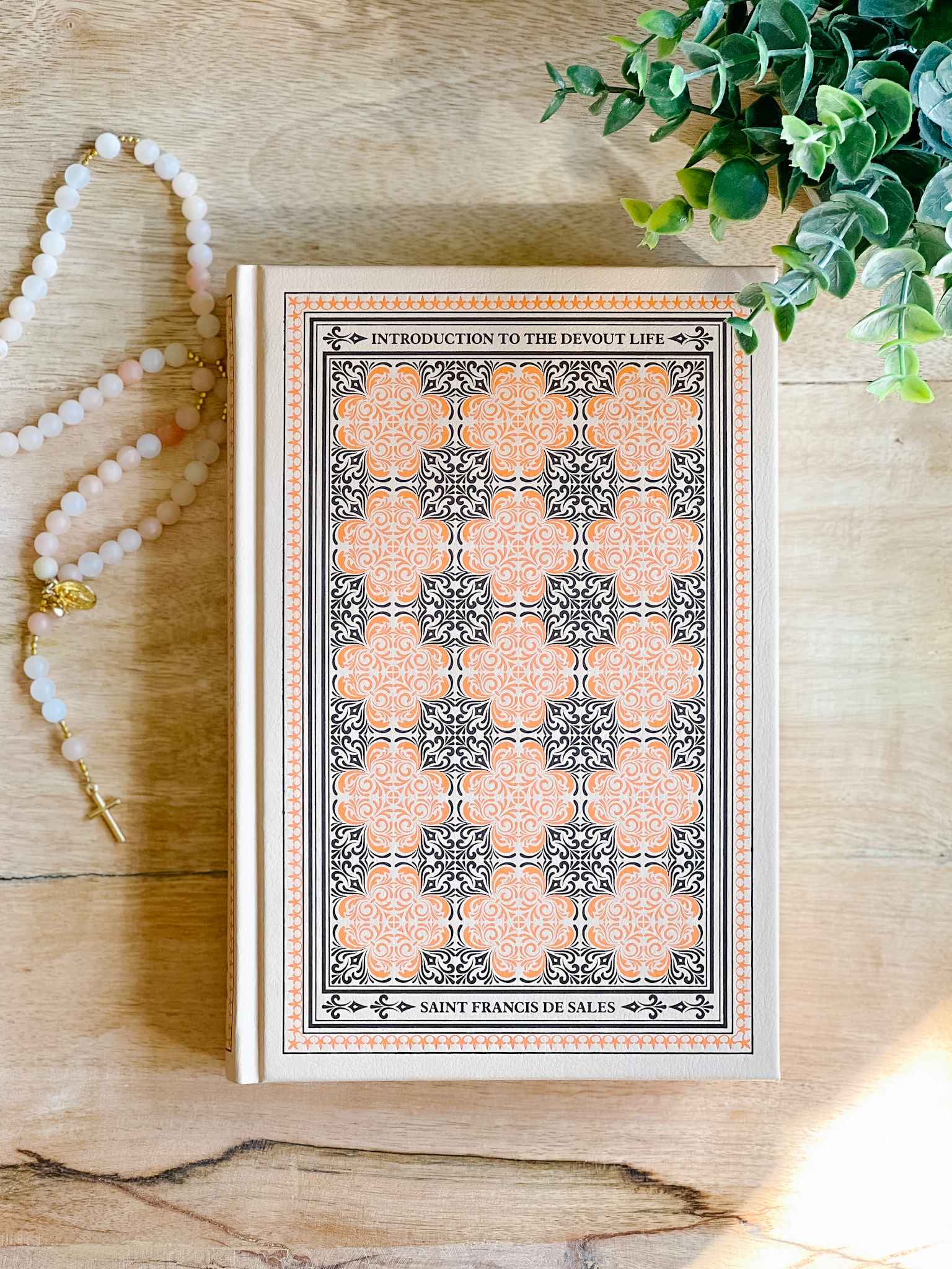Introduction to the Devout Life - Classic Christian Spiritual Guide for Daily Devotion & Prayer | Perfect for Personal Growth & Bible Study