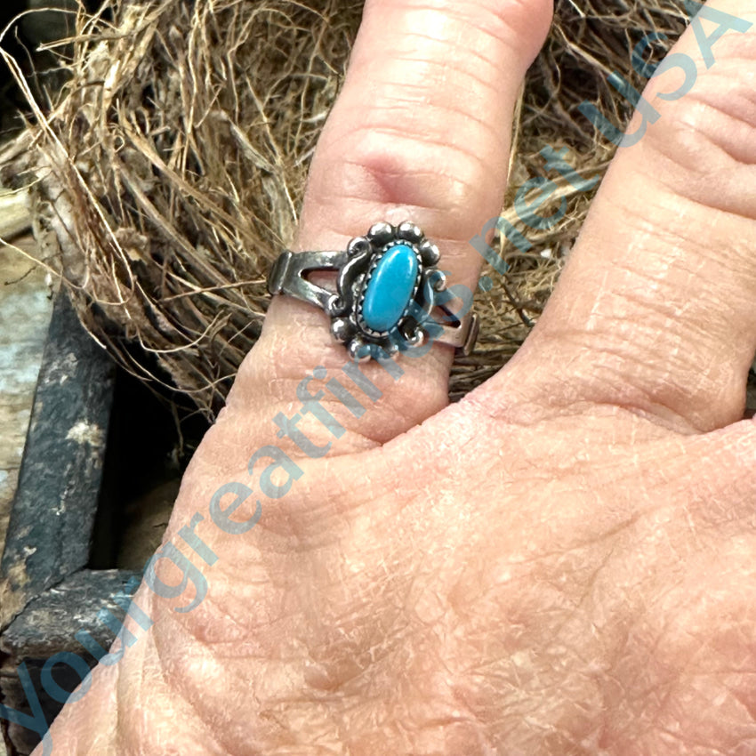 Turquoise Ring for Women - Sterling Silver Size 6 - Handmade Native American Jewelry - Perfect for Gifts, Weddings & Boho Fashion