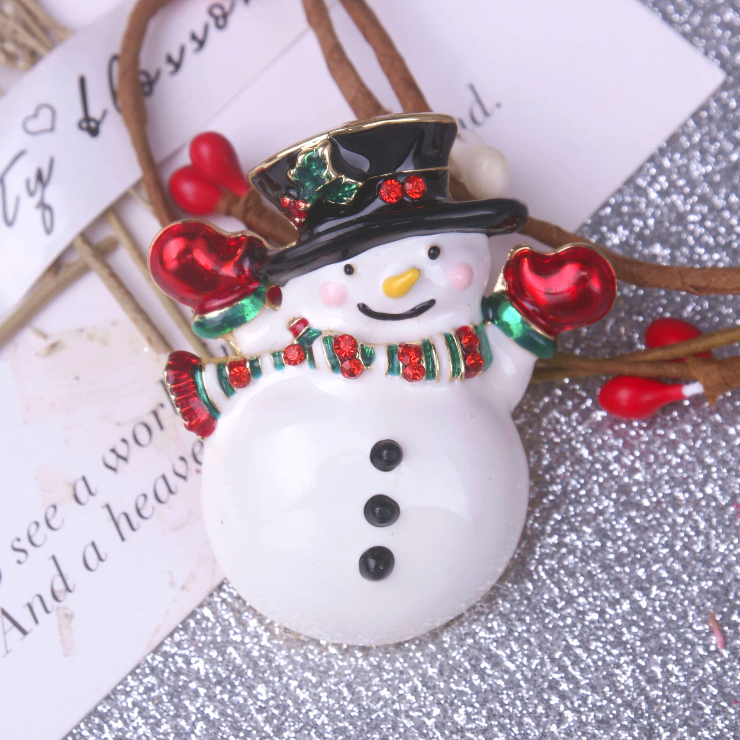 Elegant Christmas Snowman Brooch Pin for Women & Girls - Crystal Rhinestone Pearl Enamel Holiday Jewelry - Cute Fashion Accessory for Christmas Party, Gift Exchange & Winter Outfits
