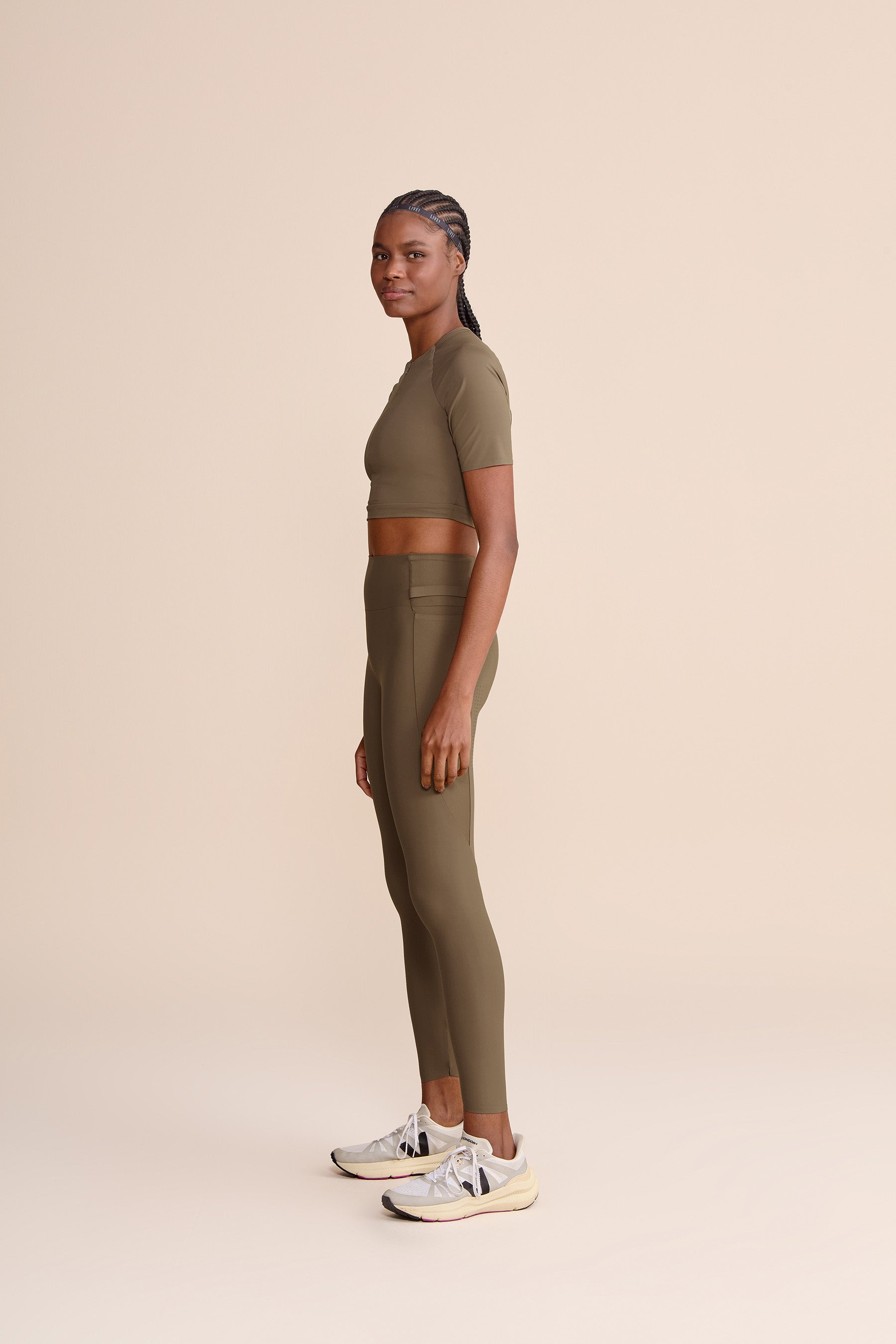 Race Pro® Mesh Cropped Top for Women - Breathable Athletic Workout Shirt for Running, Yoga & Gym - High-Performance Sports Apparel