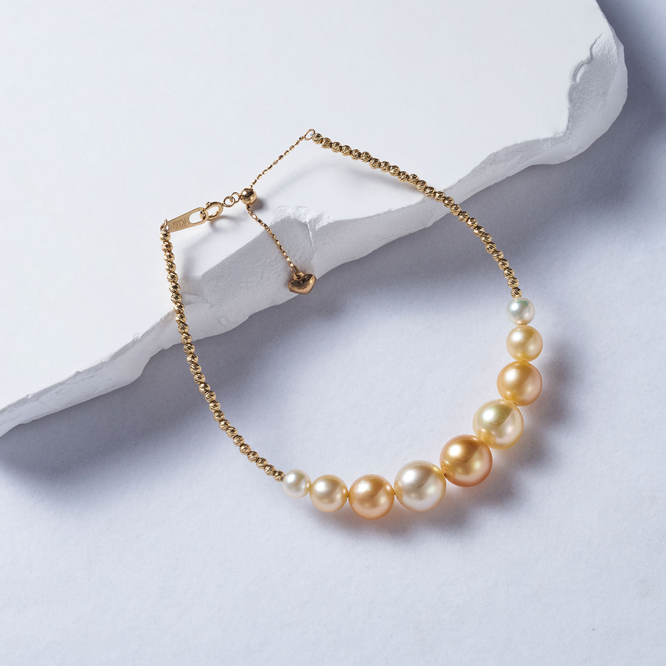 18K Solid Gold South Sea Pearl Bracelet KB00036 | Elegant & Timeless Jewelry for Women – Perfect for Weddings, Parties, and Special Occasions
