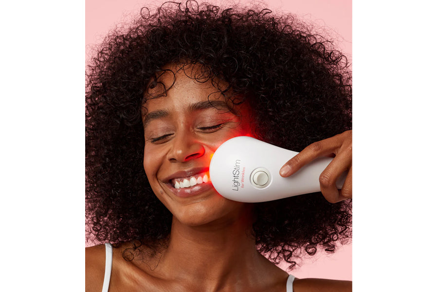 LightStim LED Light Therapy Device for Wrinkles & Anti-Aging - FDA Cleared Red Light Therapy for Face - At-Home Skin Rejuvenation Treatment for Fine Lines & Even Skin Tone | Perfect for Daily Skincare Routine & Spa-Like Experience