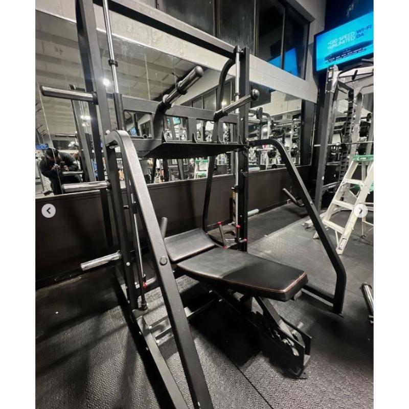 Muscle D Excel Vertical Leg Press EXP 1653 - Professional Gym Equipment for Home & Commercial Use - Perfect for Leg Workouts, Strength Training & Fitness