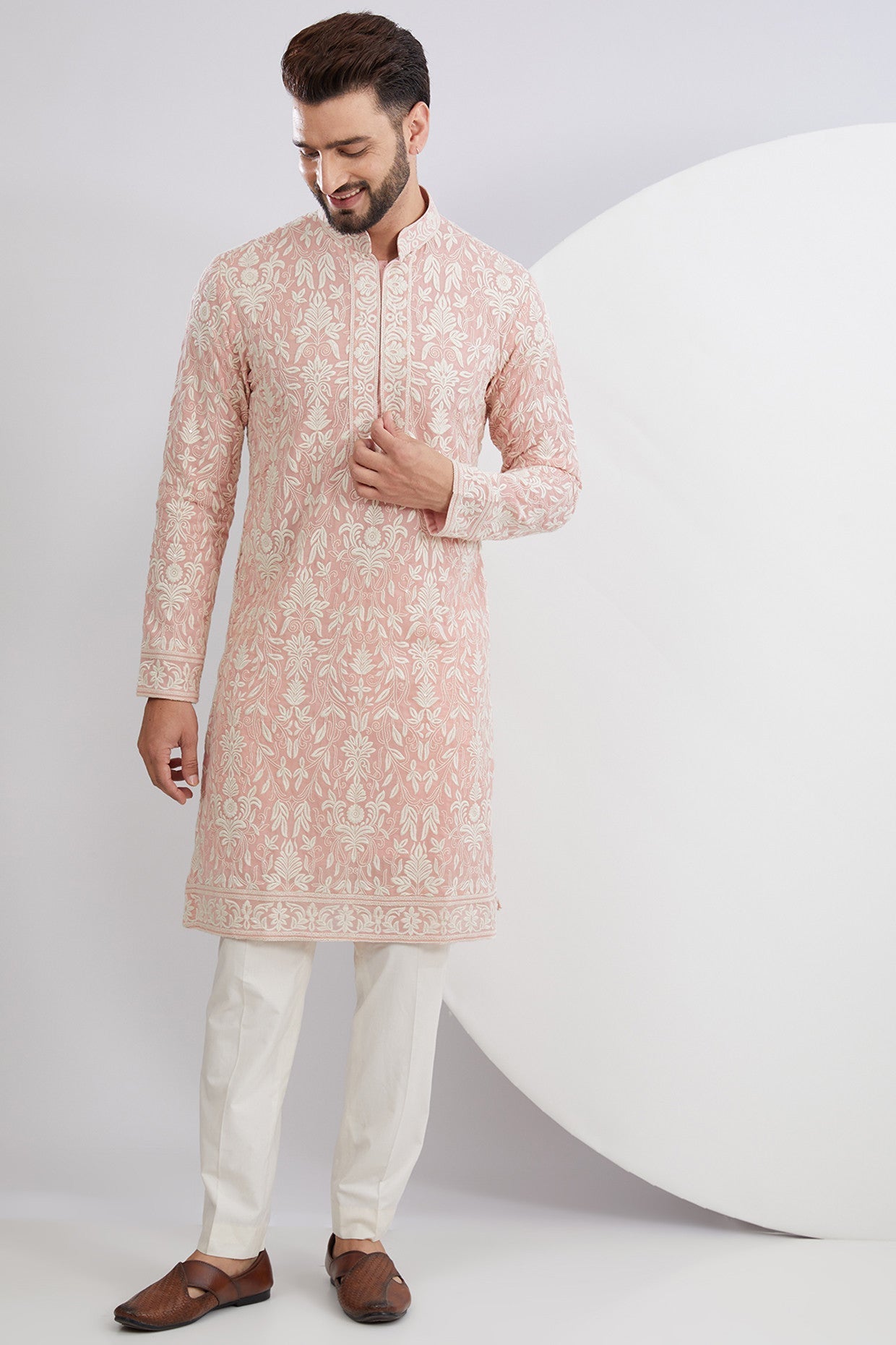 Exquisite Pink Embroidered Kurta for Women - Elegant Threadwork Neckline - Perfect for Festivals, Weddings & Ethnic Fashion