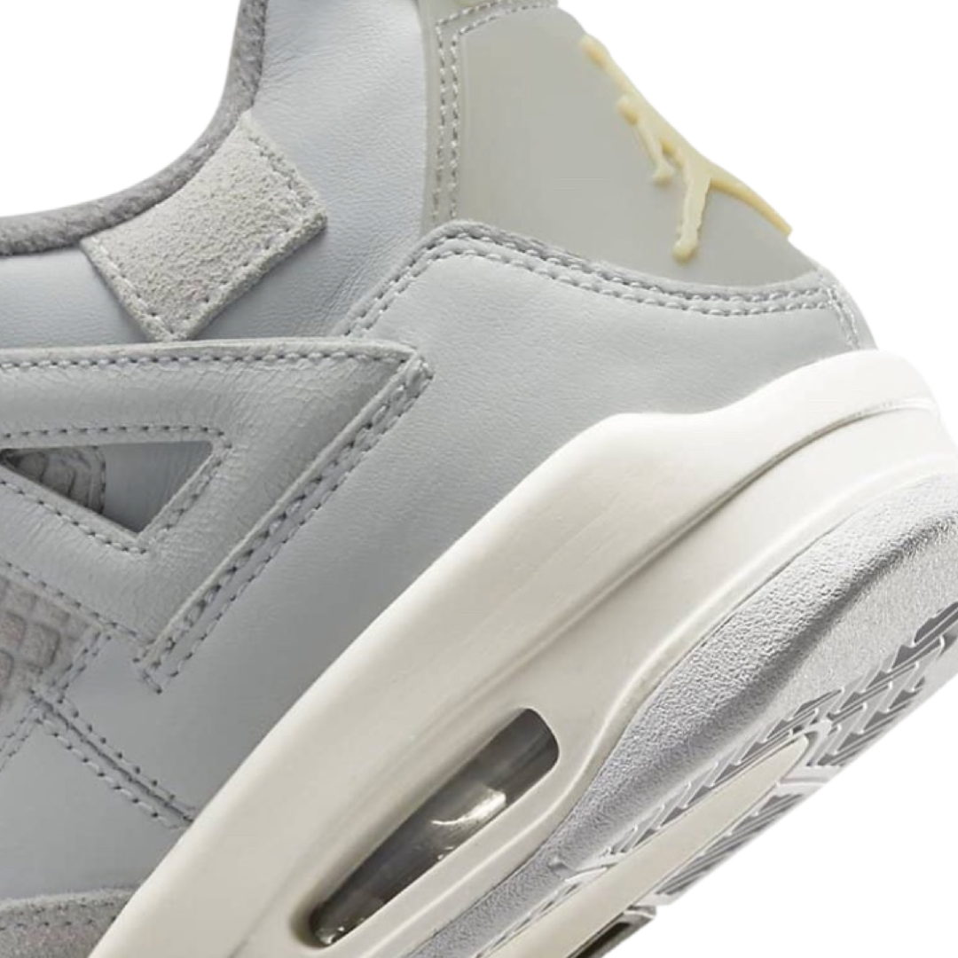 Air Jordan 4 SE GS Craft Photon Dust Pale Vanilla Basketball Shoes for Women & Girls - Perfect for Streetwear, Sneaker Collection & Casual Outfits