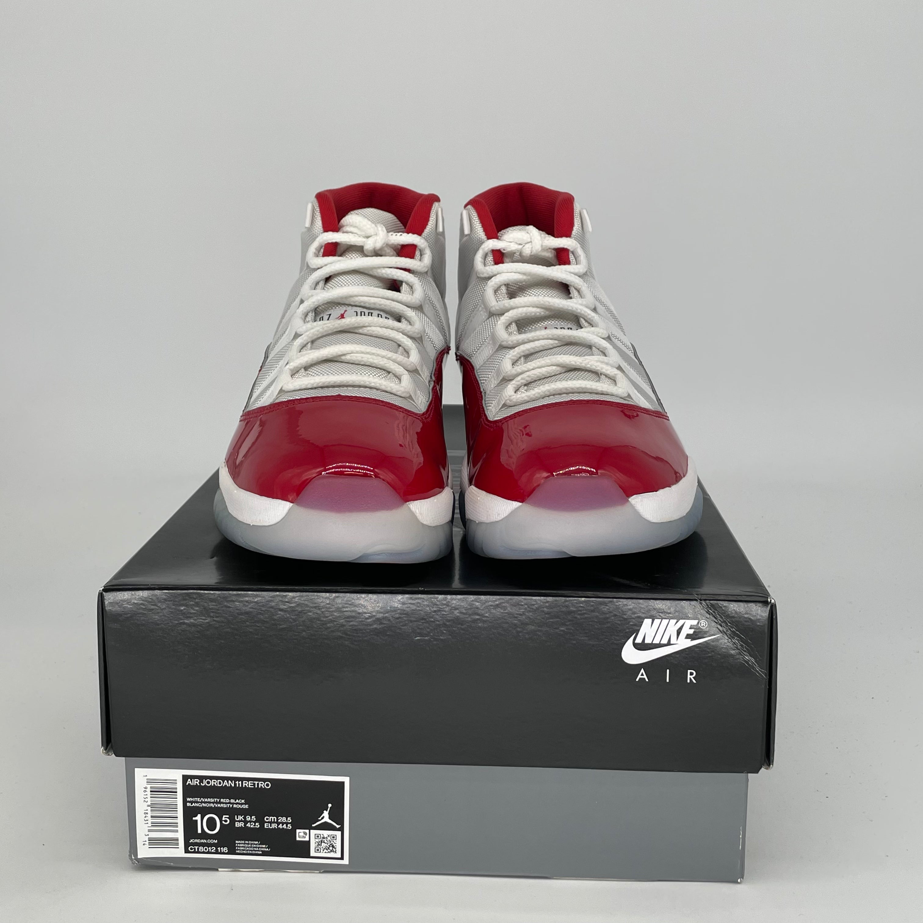 AIR JORDAN 11 Retro 