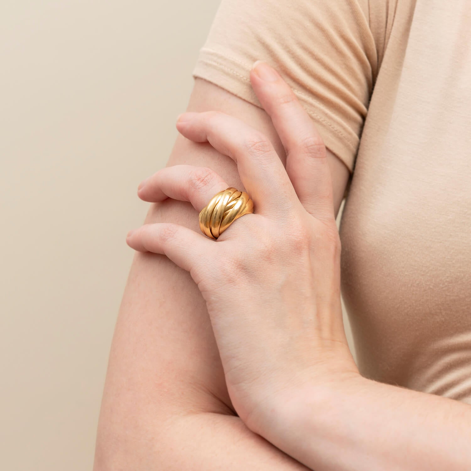 PALOMA PICASSO for TIFFANY & CO. 18kt Gold Melody Collection Nine Band Roller Ring - Elegant Jewelry for Women, Perfect for Weddings, Anniversaries & Special Occasions