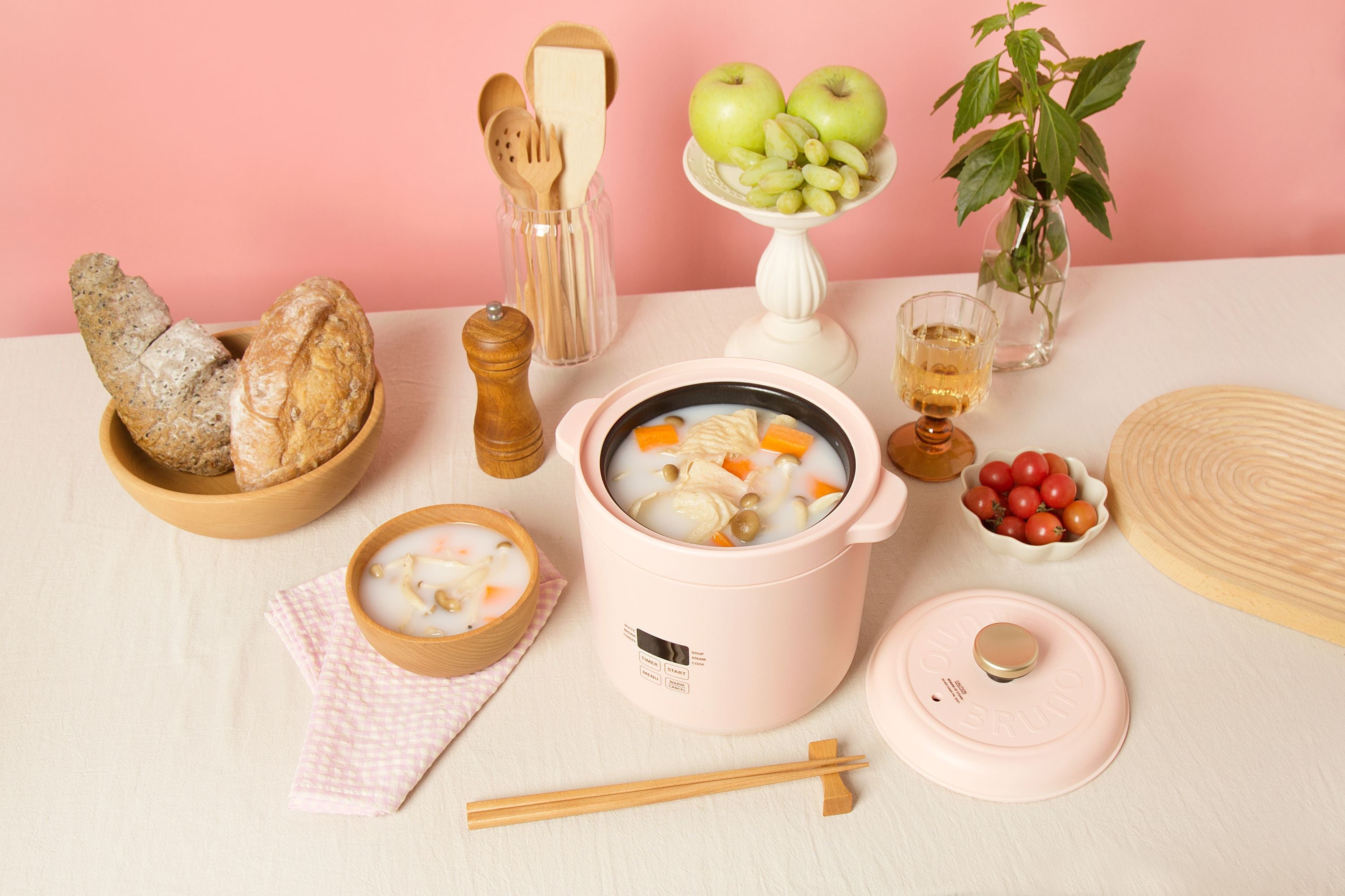 BRUNO BOE127 Mini Rice Cooker - 3-Cup Capacity, Compact & Portable Electric Rice Cooker for Small Kitchens, Dorms, Offices & Travel