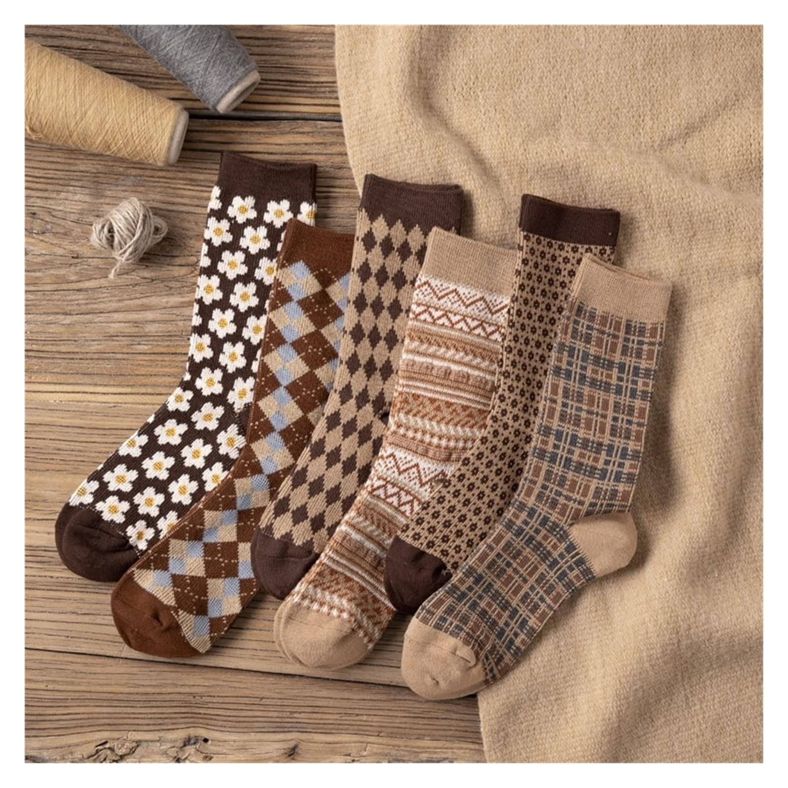 Women's Autumn Winter Thick Cashmere Socks with Floral Design - Mid-Calf Warm Wool Socks for Ladies (EU 35-40) - Perfect for Cold Weather, Home Comfort & Fashion Outfits