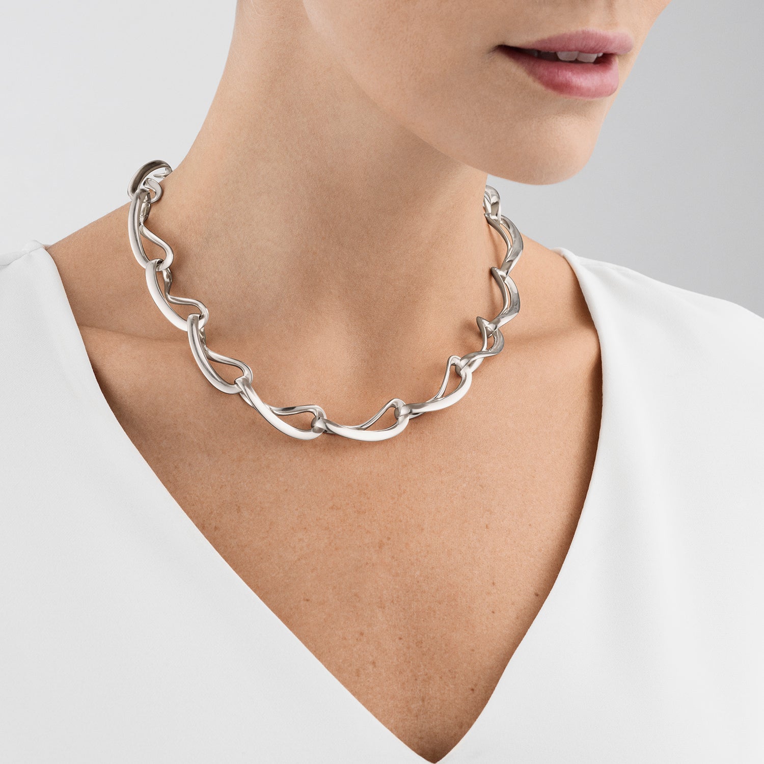 Infinity Necklace for Women - Elegant Stainless Steel Pendant Jewelry Gift for Her - Perfect for Anniversaries, Birthdays & Special Occasions