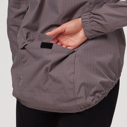 SUGOi Women's Zap Bike Jacket - Lightweight Cycling Windbreaker for Outdoor Sports & Commuting | Water-Resistant & Breathable Activewear for Biking, Running & Fitness