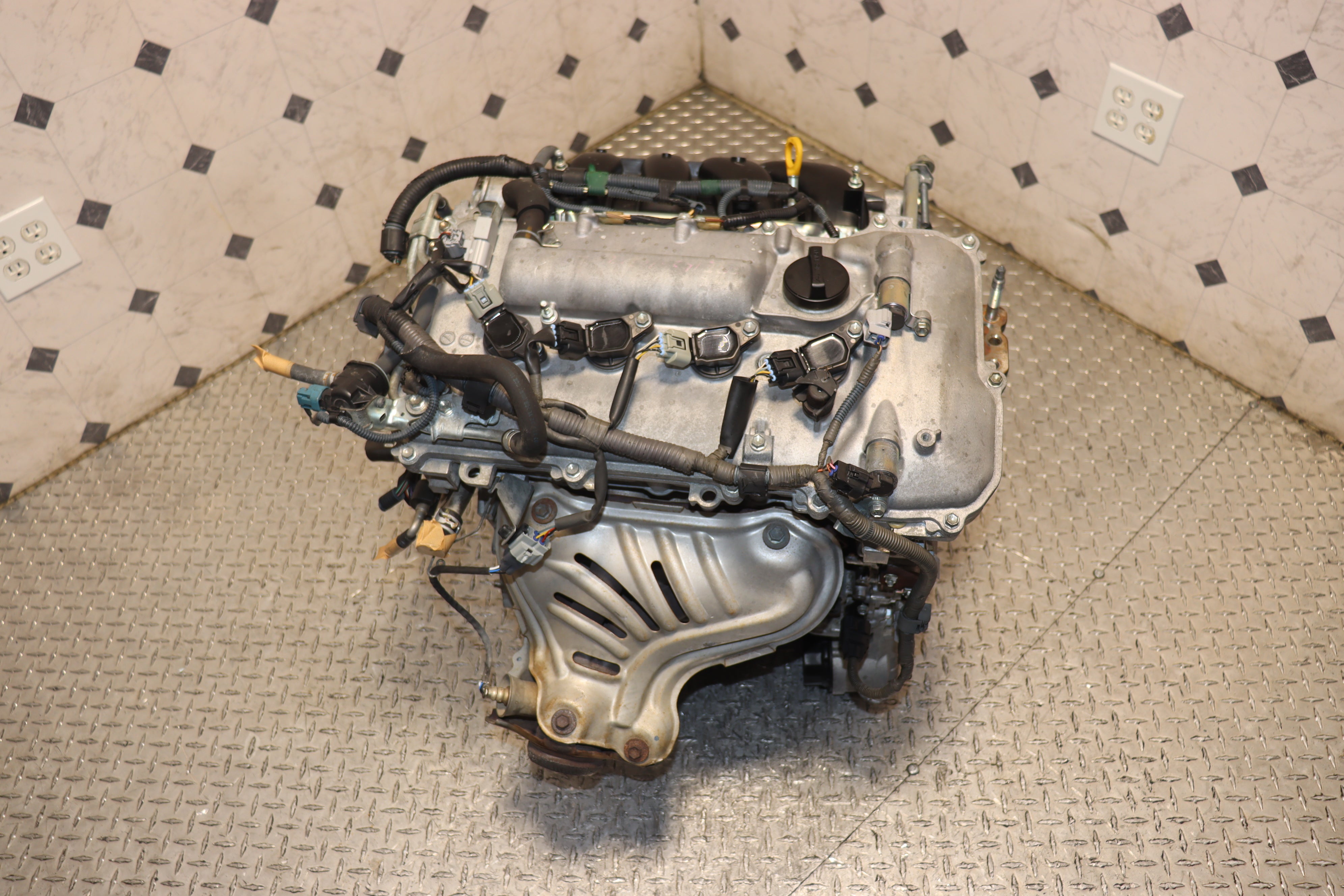 JDM 2009-2015 Toyota Corolla 2ZR-FE 1.8L Engine Replacement - Compatible with 2009-2014 Matrix & 2008-2014 Scion XD - High Performance Engine Upgrade for Smooth Driving & Better Fuel Efficiency