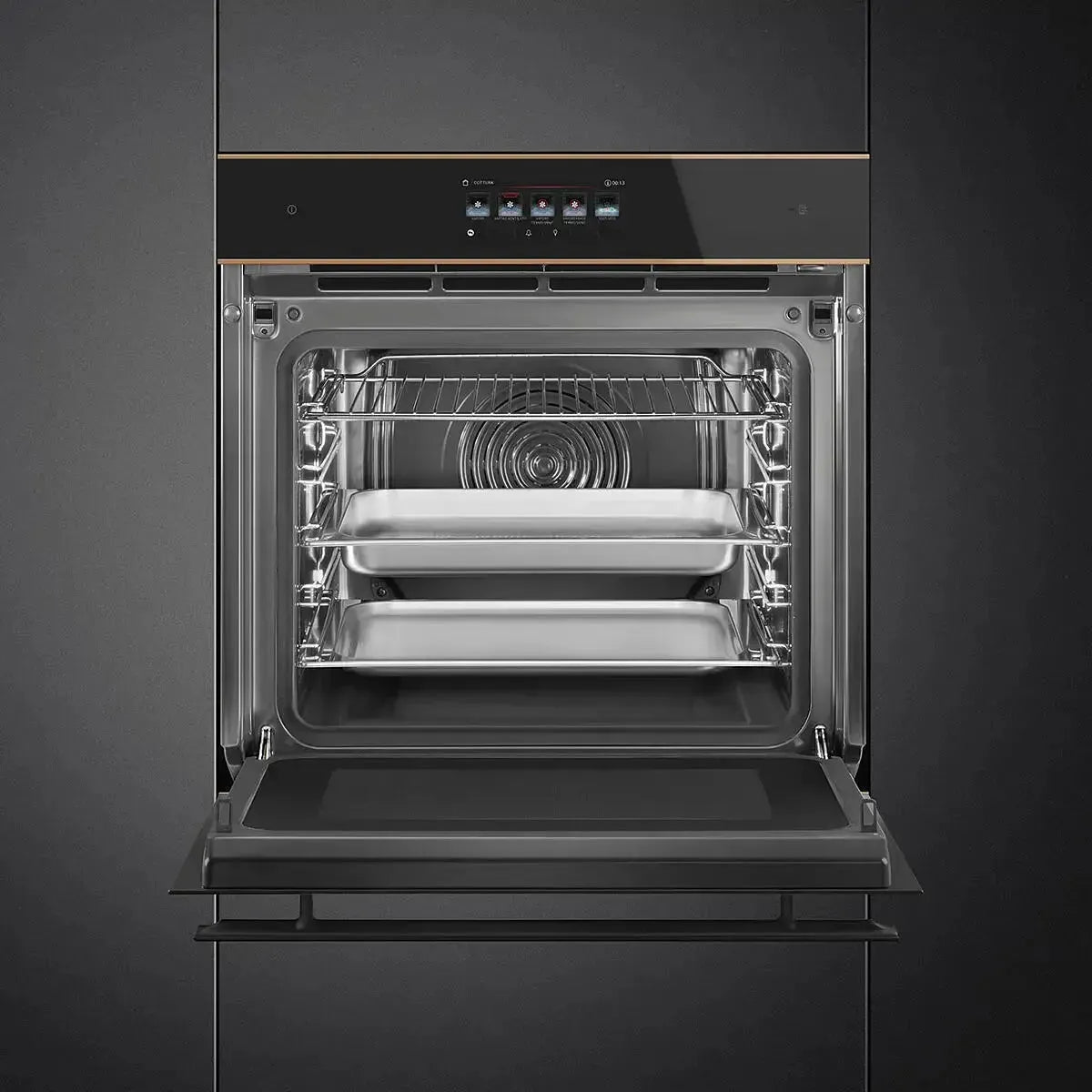 Smeg 60cm Dolce Stil Novo Omnichef Built-In Oven with SmegConnect Smart Technology & Copper Trim - Perfect for Modern Kitchens, Baking & Gourmet Cooking