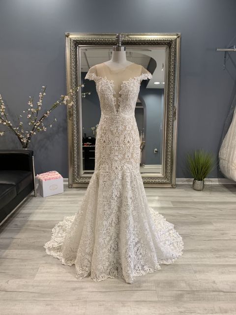 Calla Blanche Miley 18245 Sample Wedding Gown - Elegant A-Line Bridal Dress for Prom, Evening Gala & Formal Occasions