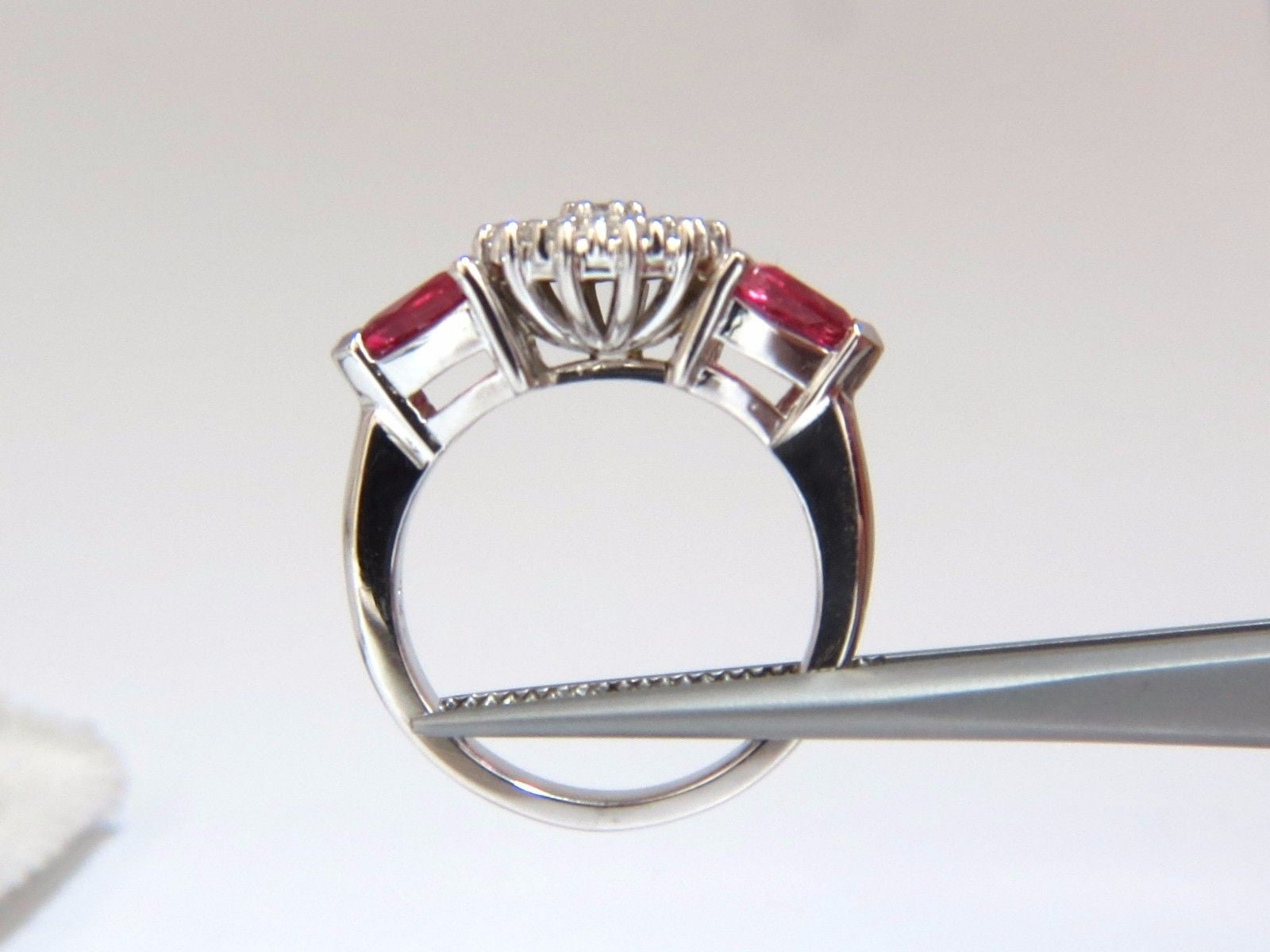 2.00 Carat Natural Pink Sapphire & Diamond Ring in 14K Gold - Elegant Circular Cluster Design for Engagement, Wedding & Special Occasions