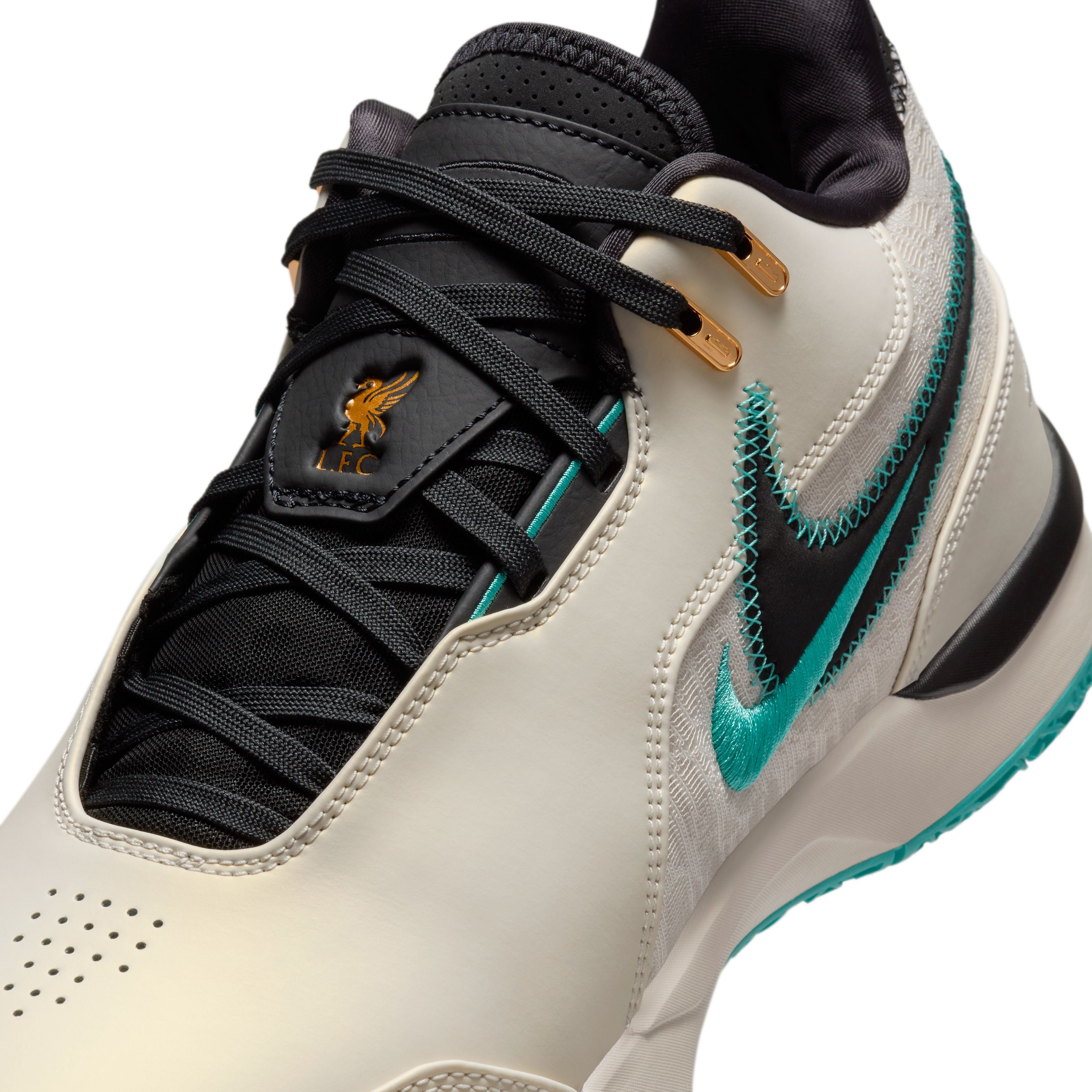 LeBron NXXT Gen AMPD EP 'Liverpool FC' Basketball Shoes - Men's High-Performance Sneakers for Court Play & Street Style