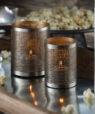 D'light Online HD26 Disposable Liquid Candles - 26 Hours Burn Time, Clear Plastic Fuel Cells (Set of 60) for Wedding Centerpieces, Restaurant Table Decor, Emergency Lighting & Romantic Ambiance