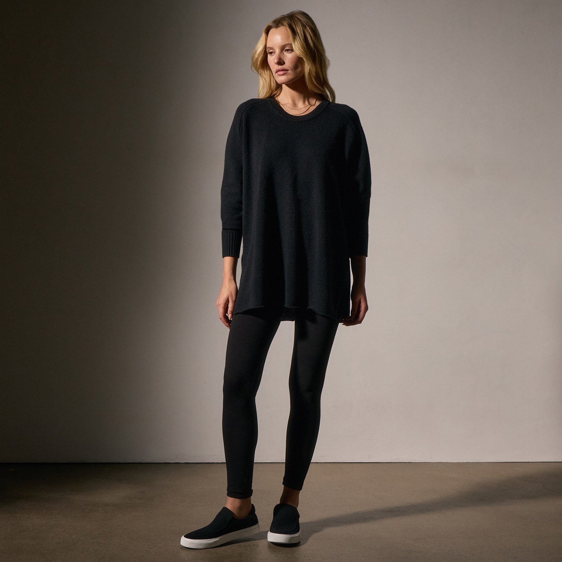 Luxury Cashmere Side Split Tunic Sweater - Soft Black Women's Pullover for Work & Evening Outfits
