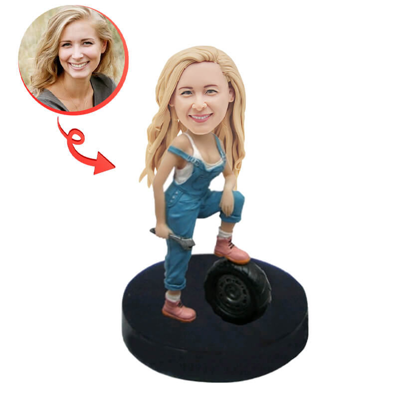 Custom Female Mechanic Bobblehead - Personalized Car Enthusiast Gift for Women - Perfect for Office Desk, Workshop Decor, or Auto Shop Display
