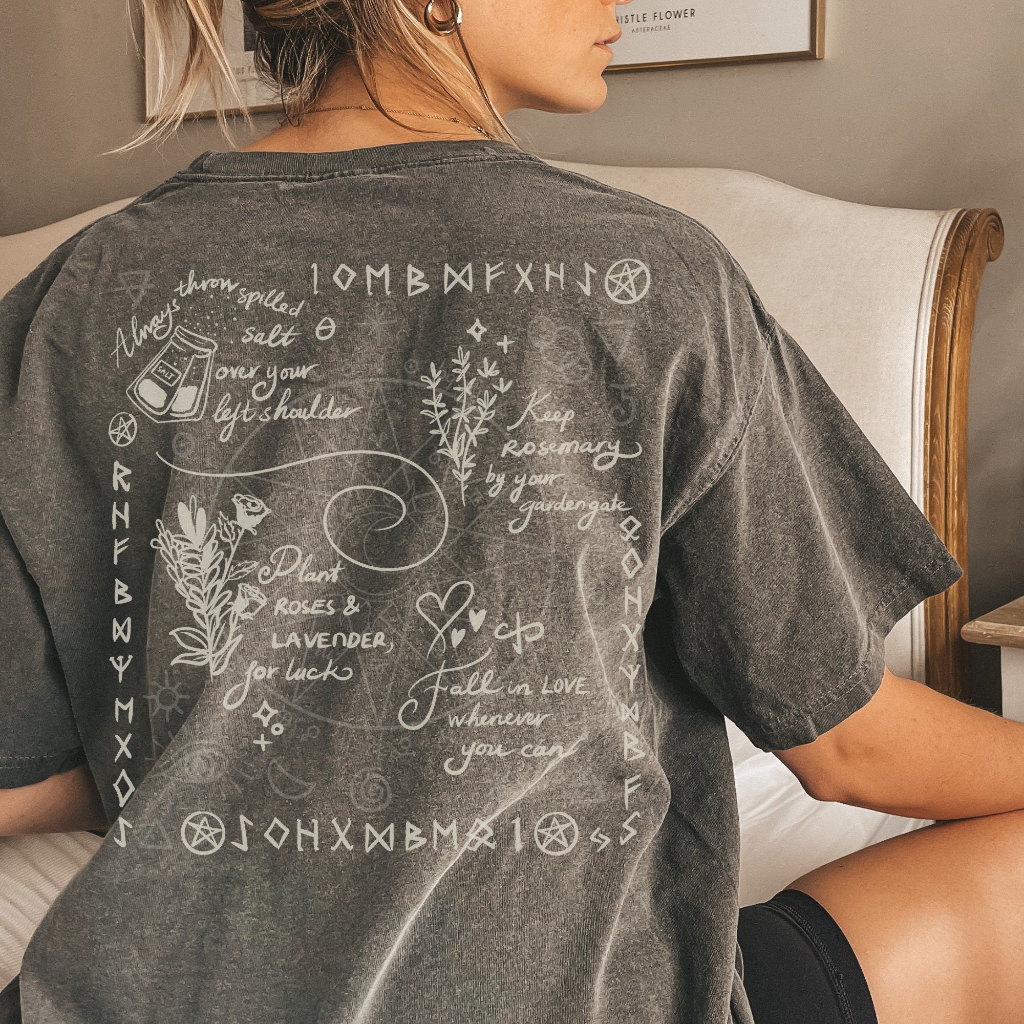 Practical Magic Movie Inspired Apothecary Witch Shirt - Cute Fall & Halloween T-Shirt for Witchy Women - Perfect for Movie Nights, Halloween Costumes & Autumn Fashion