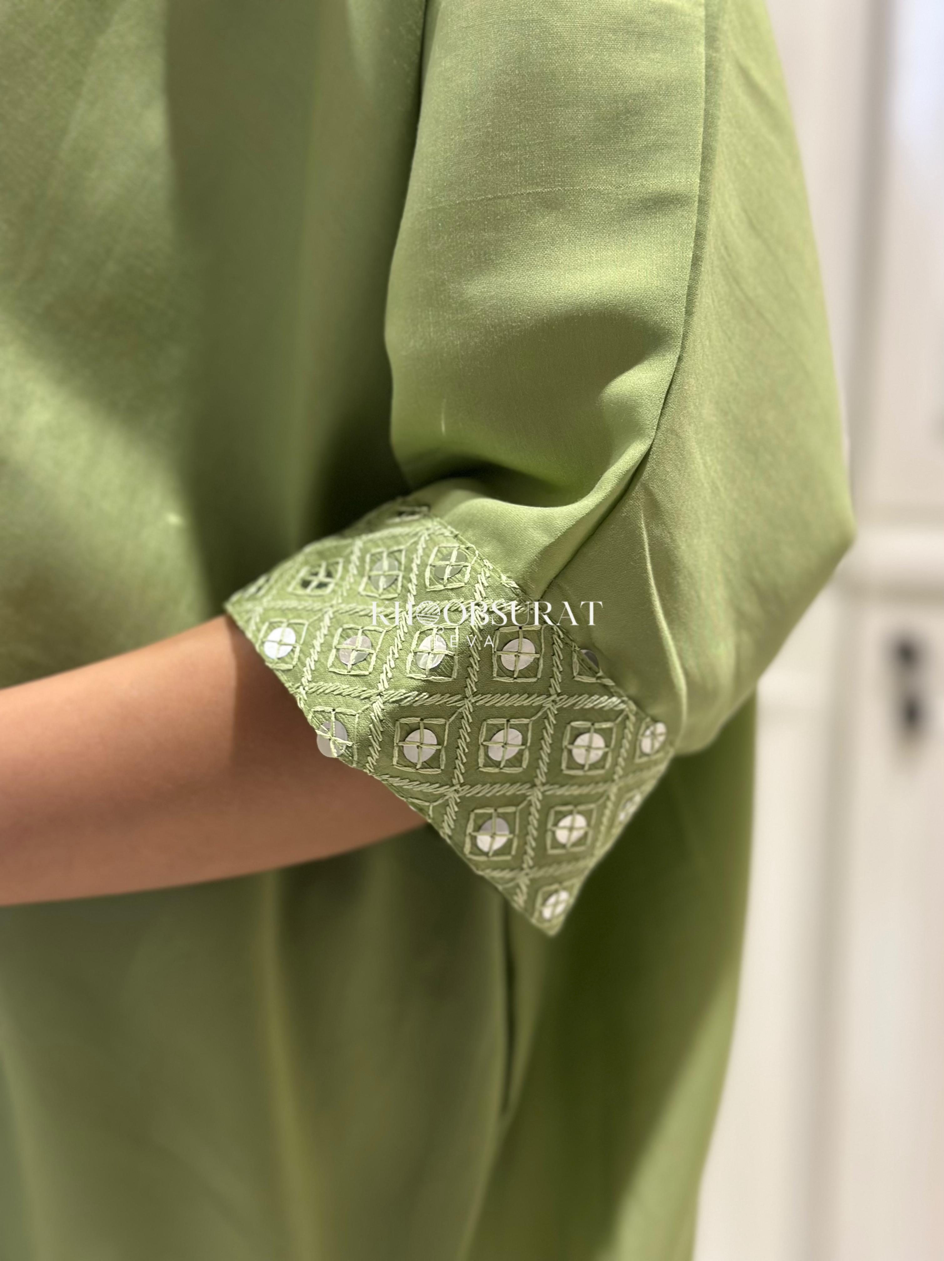 Stylish Indian Pistachio Green Kaftan Set for Women - Boho Chic Loungewear for Home, Beach & Summer Vacations