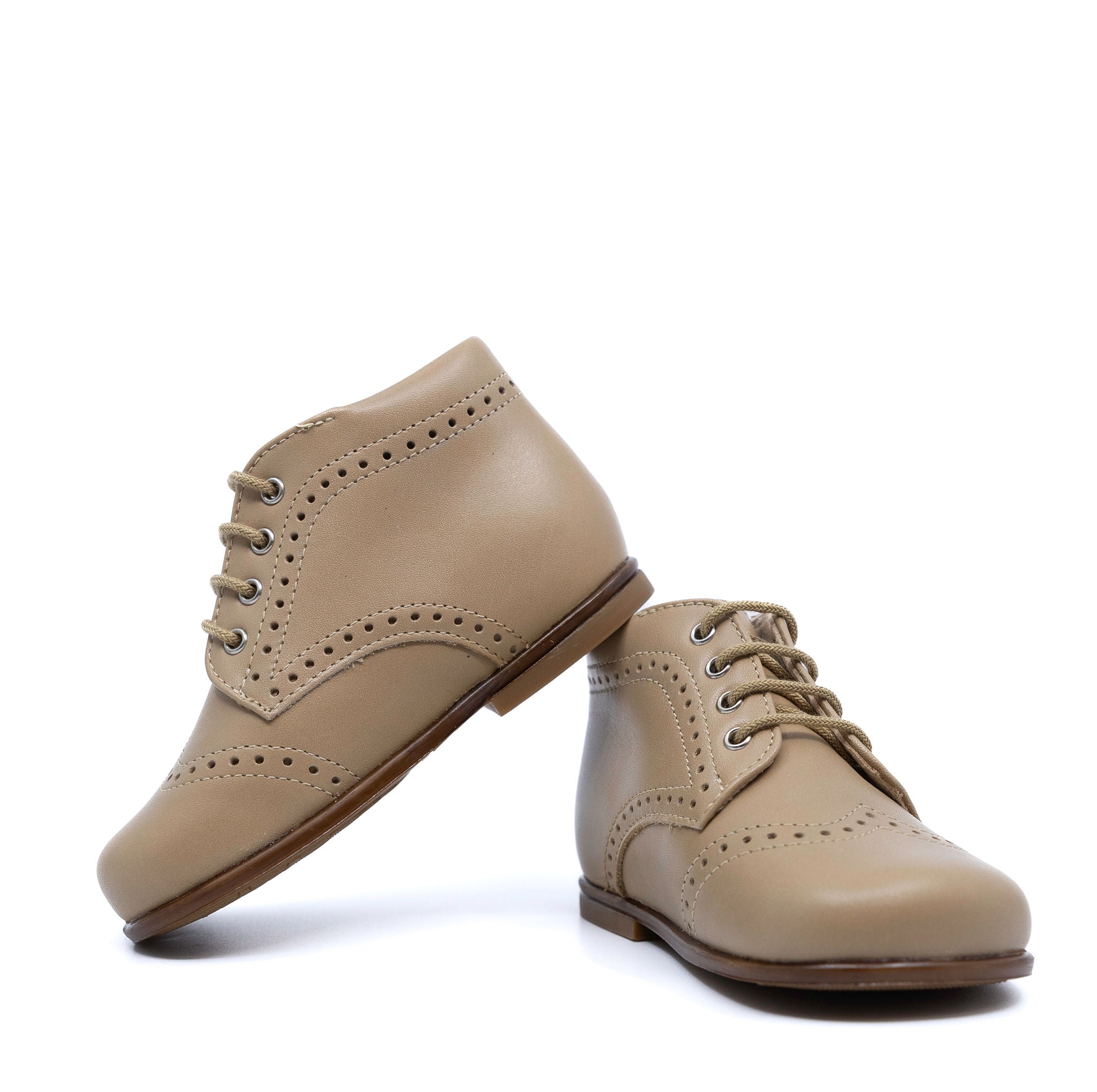 Beberlis Beige Wingtip Baby Booties - Soft Leather First Walkers for Boys & Girls - Perfect for Special Occasions, Photography & Everyday Wear