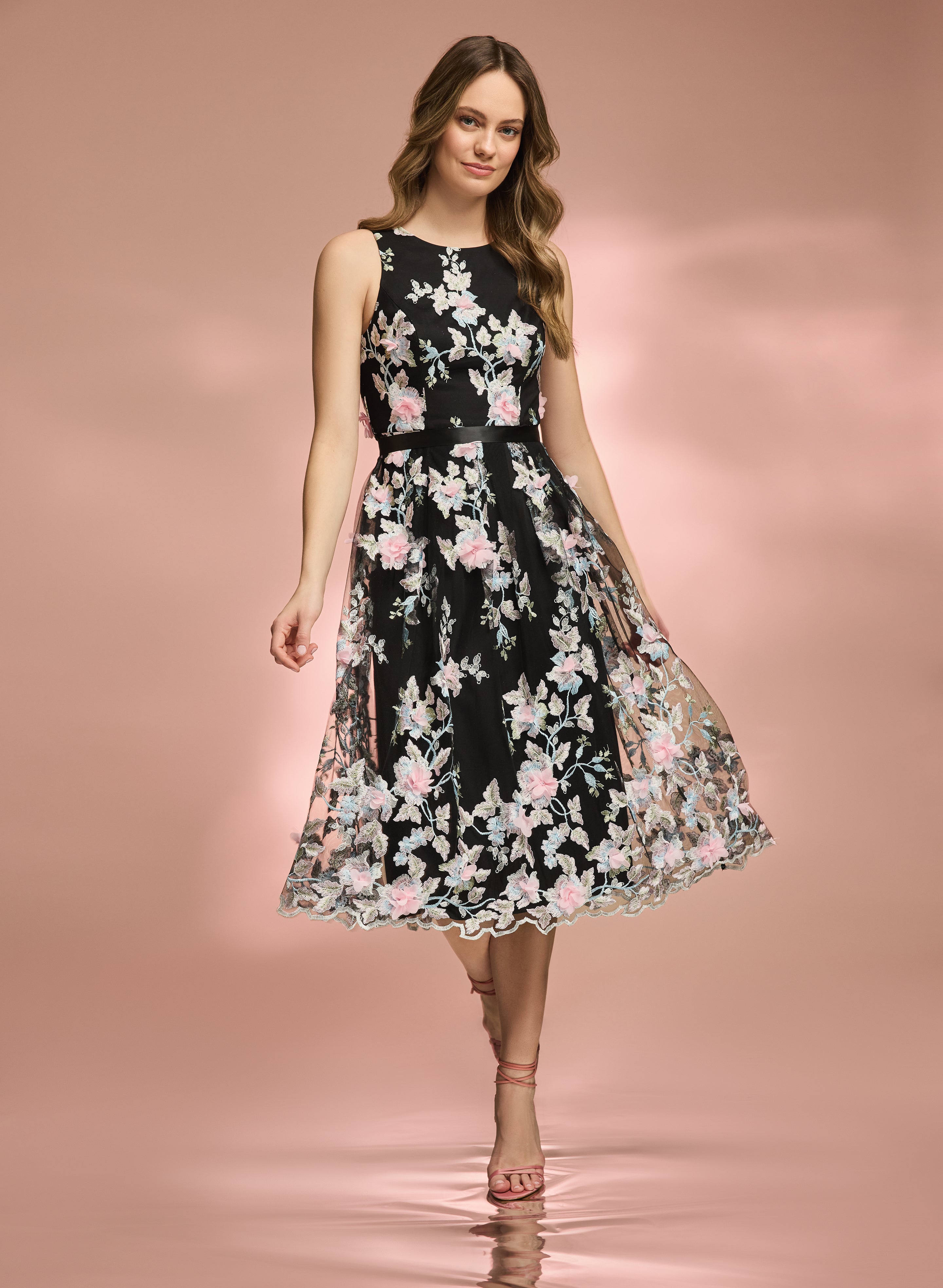 Elegant Embroidered Tulle Dress for Women - Perfect for Weddings, Parties & Special Occasions