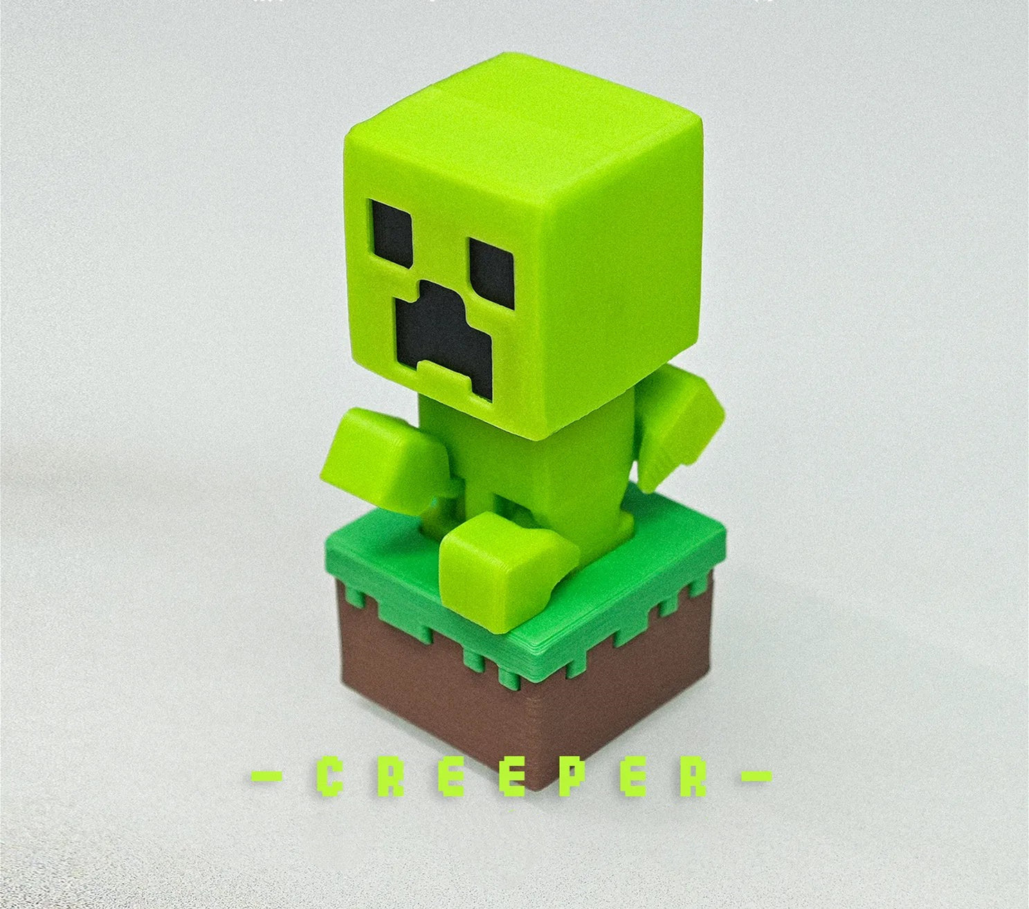 3D Printed Resin Minecraft Keycaps - Cute Anime & Game Character Doll Keycaps with Press Movable Design for Mechanical Keyboards - Perfect for Gaming, Typing & Custom Keyboard Enthusiasts