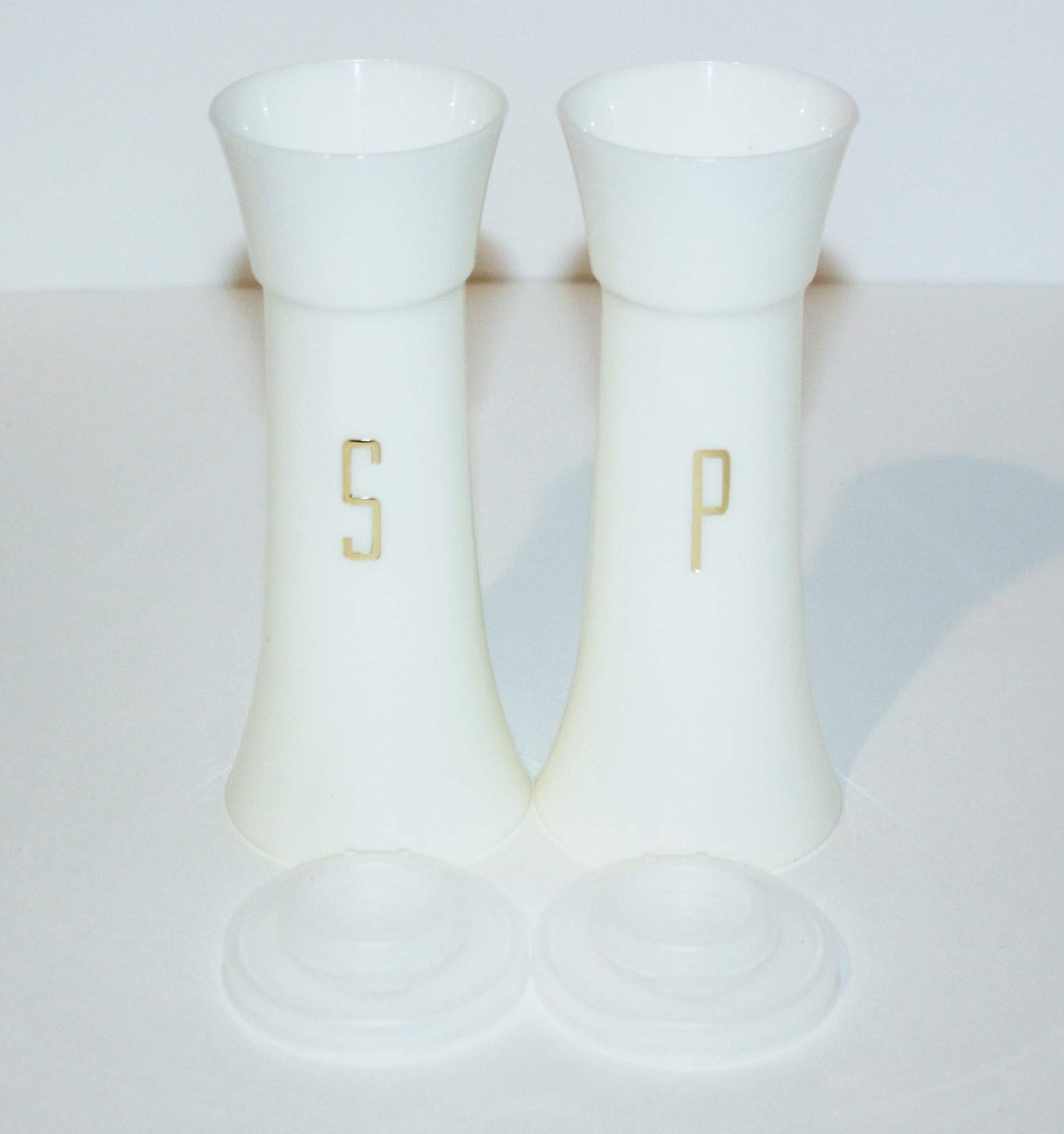 Vintage Tupperware Salt and Pepper Shakers Set - 6 Inch Hourglass Design for Kitchen & Dining - Perfect for Home, Restaurant, and Gift Giving