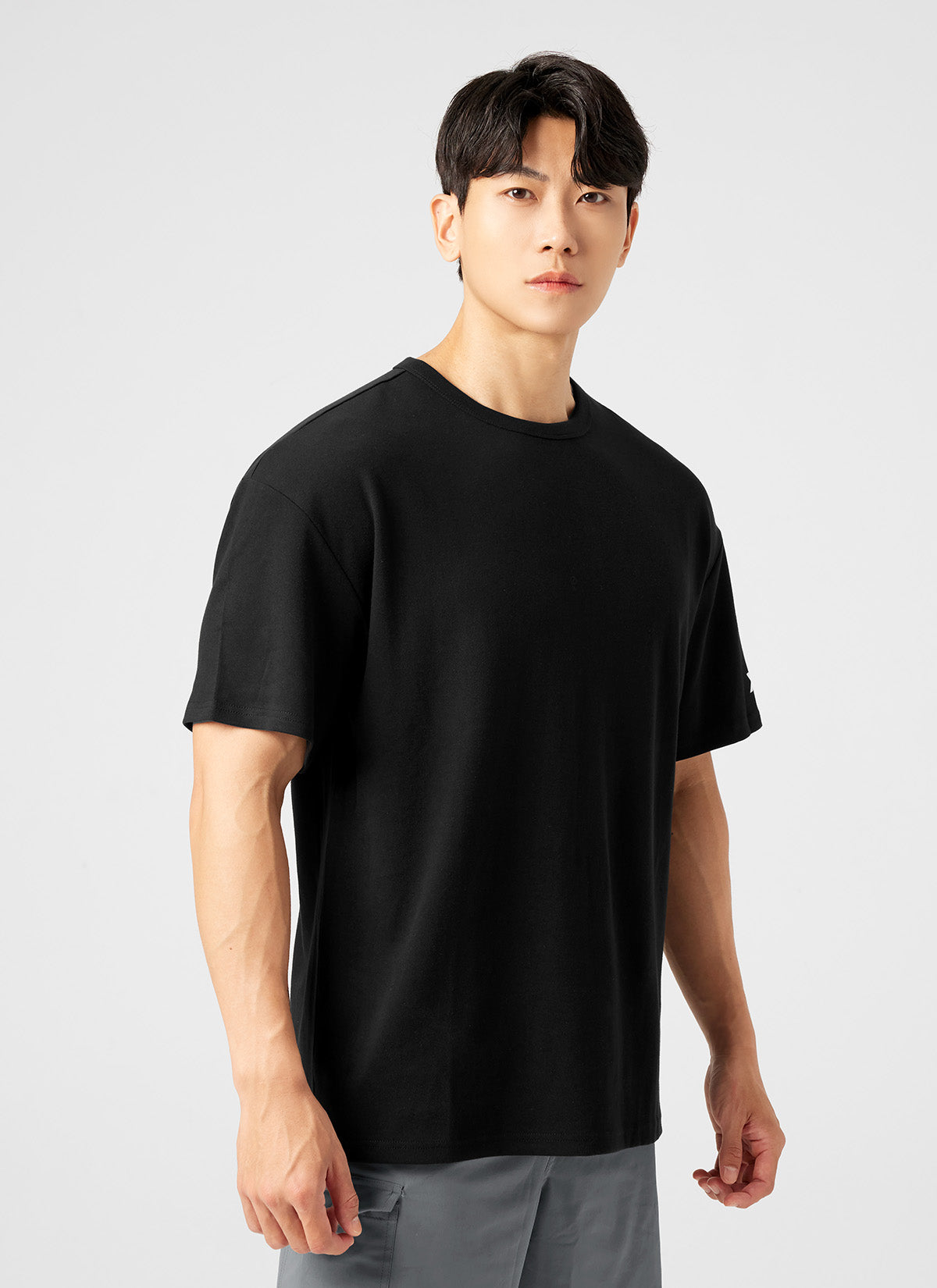 Stretchy Logo Overfit Short Sleeve T-Shirt for Women - Comfortable Casual Wear for Gym, Lounge & Street Style