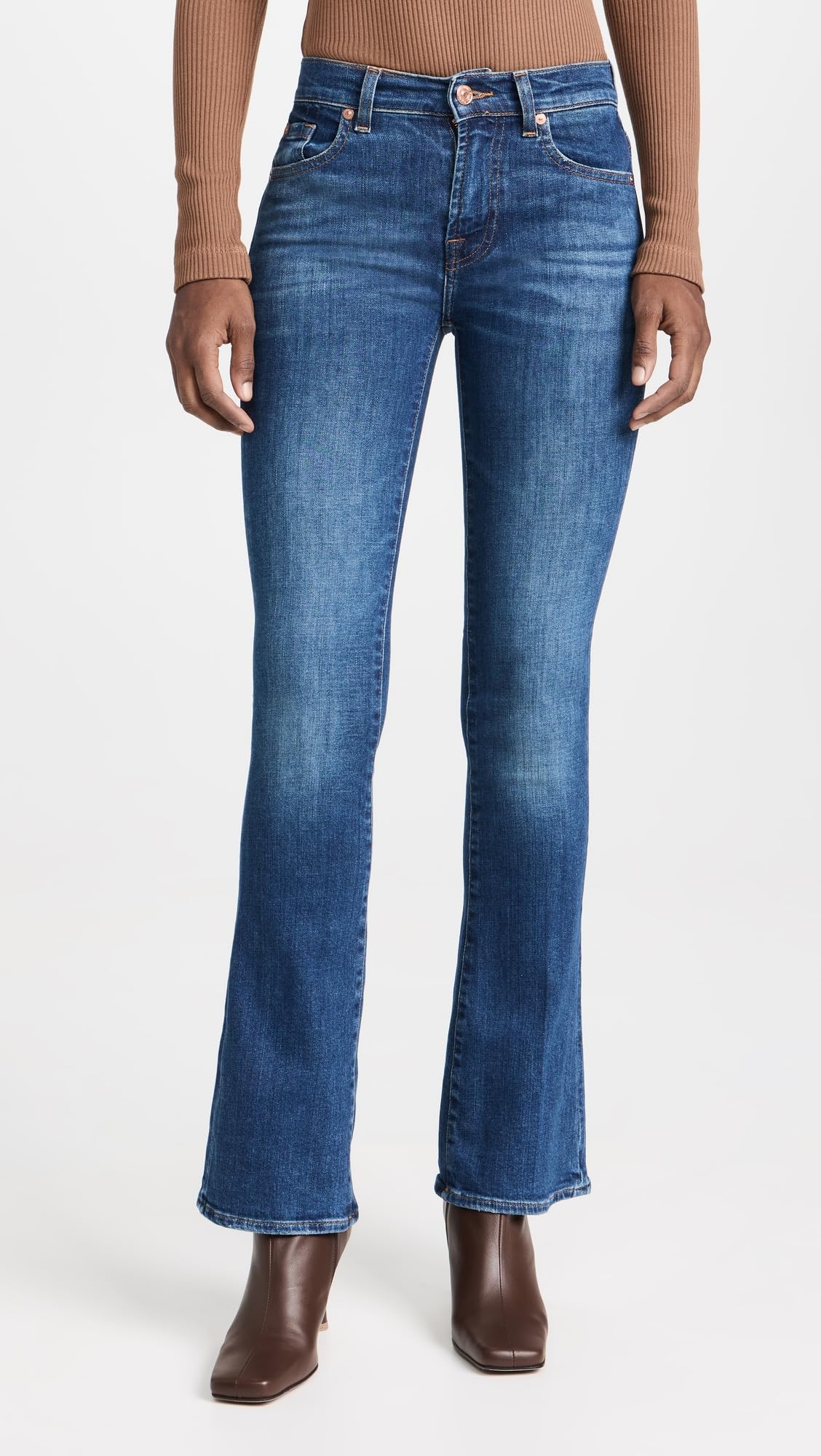 7 For All Mankind Women's Bootcut Jeans - Classic Denim Pants with Flared Leg for Casual & Dressy Outfits | Perfect for Work, Date Night & Everyday Wear
