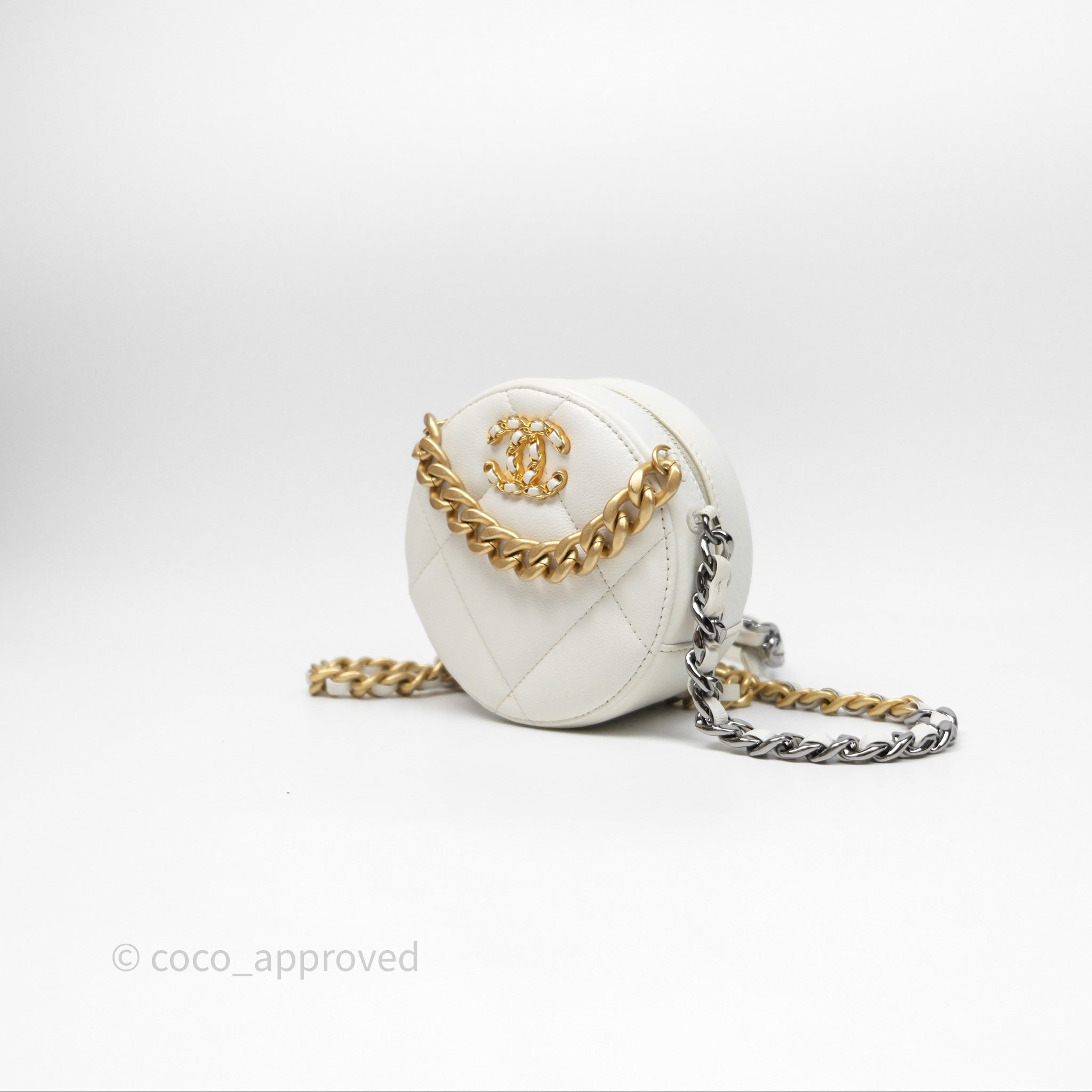 Chanel 19 Round Clutch With Chain - White Calfskin Leather Crossbody Bag Mixed Gold/Silver Hardware - Perfect for Evening Parties & Special Occasions