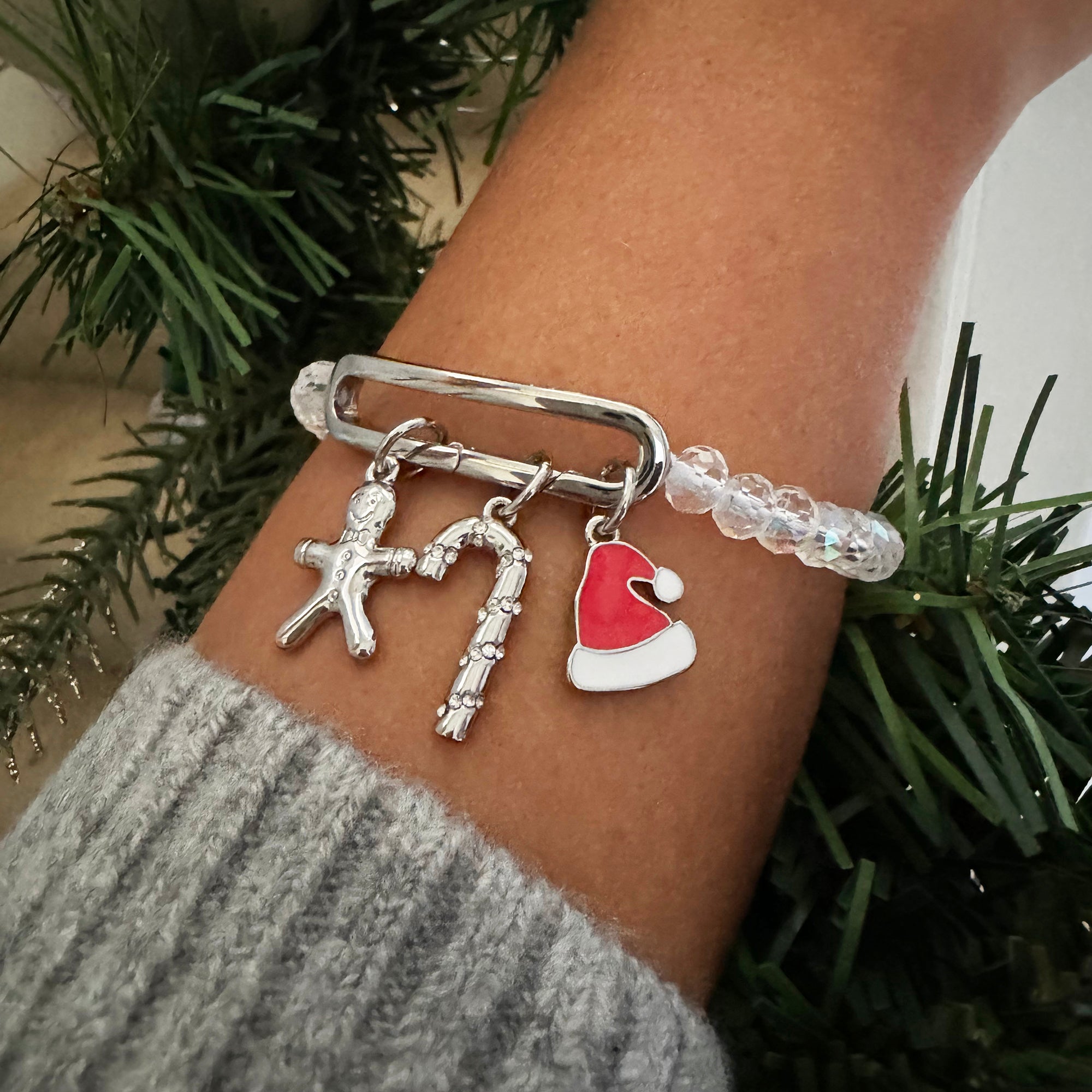 Stylish Holiday Mix & Match Charm Stretch Bracelet Set - Perfect for Christmas Gifts, Party Favors & Everyday Wear